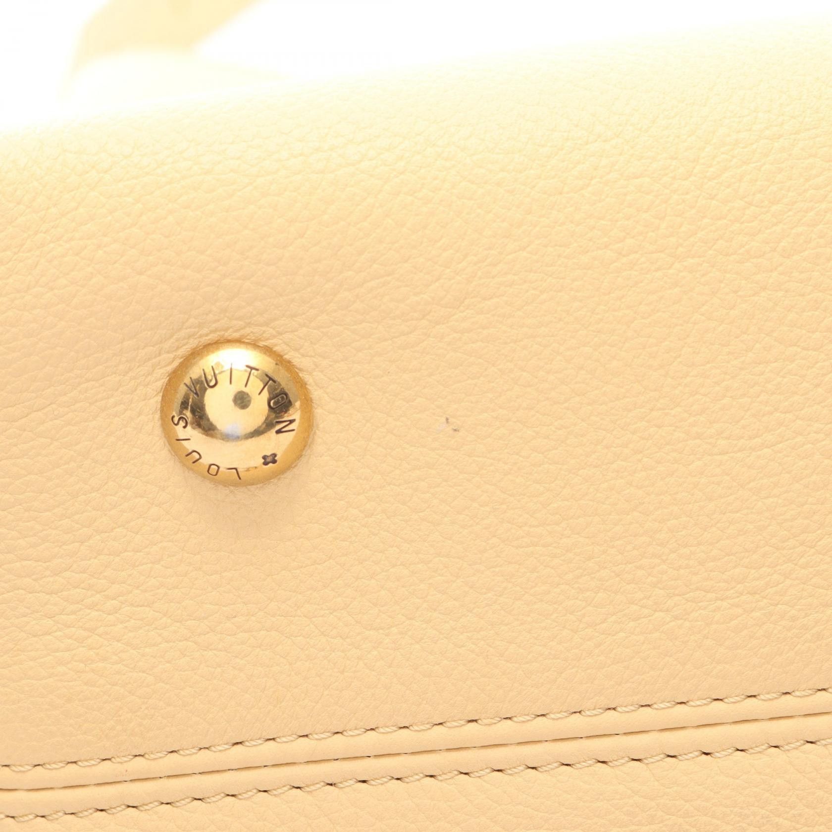 Louis Vuitton Louis Vuitton Louis Vuitton Low Key Hobo PM Calf Leather Shoulder Bag Leather Shoulder Bag M25353 DUTY FREE for USA Size ONE SIZE - 5 Thumbnail