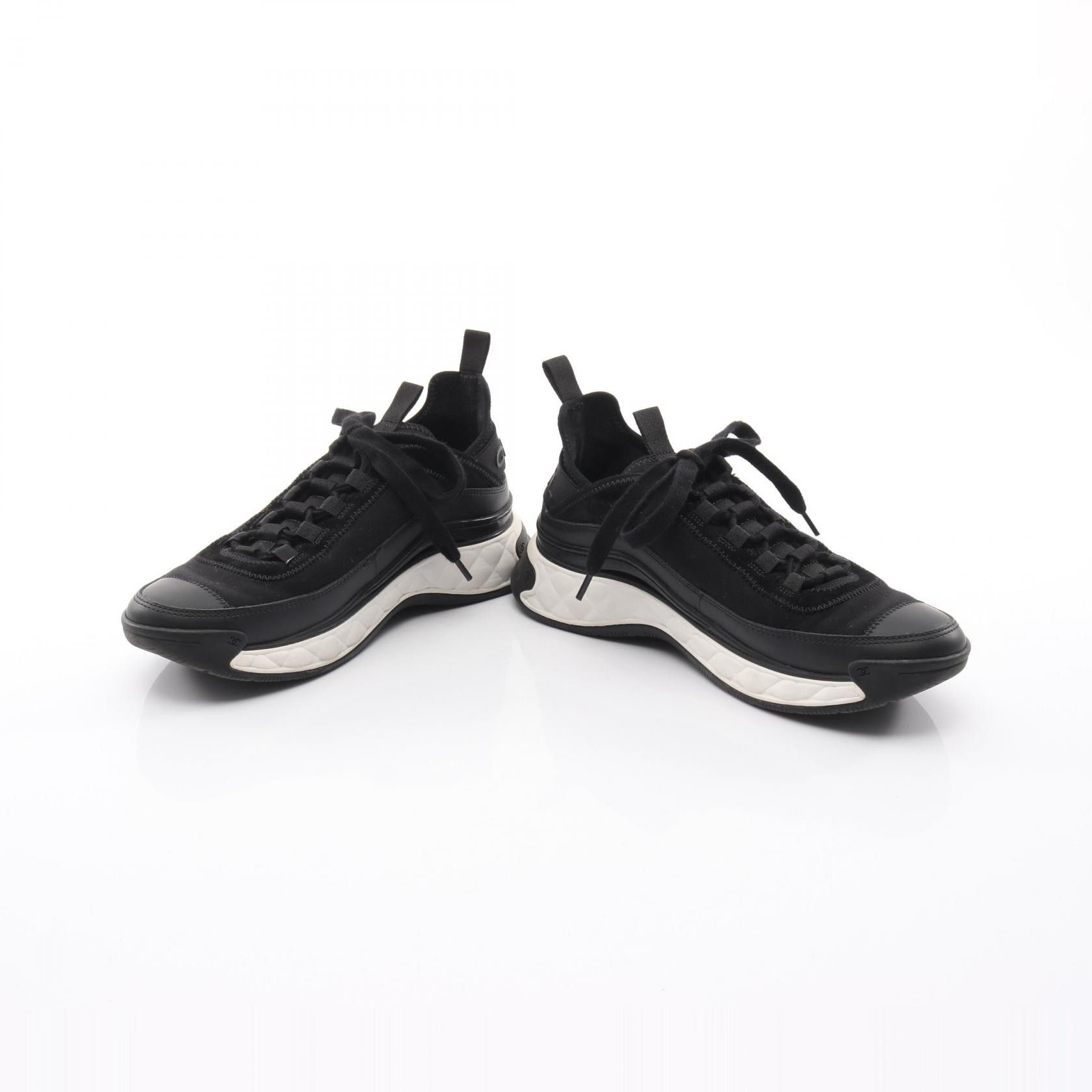 Chanel Chanel Chanel Coco Mark Leather Sneakers Leather Shoes G35617 DUTY FREE for USA Size ONE SIZE - 3 Thumbnail