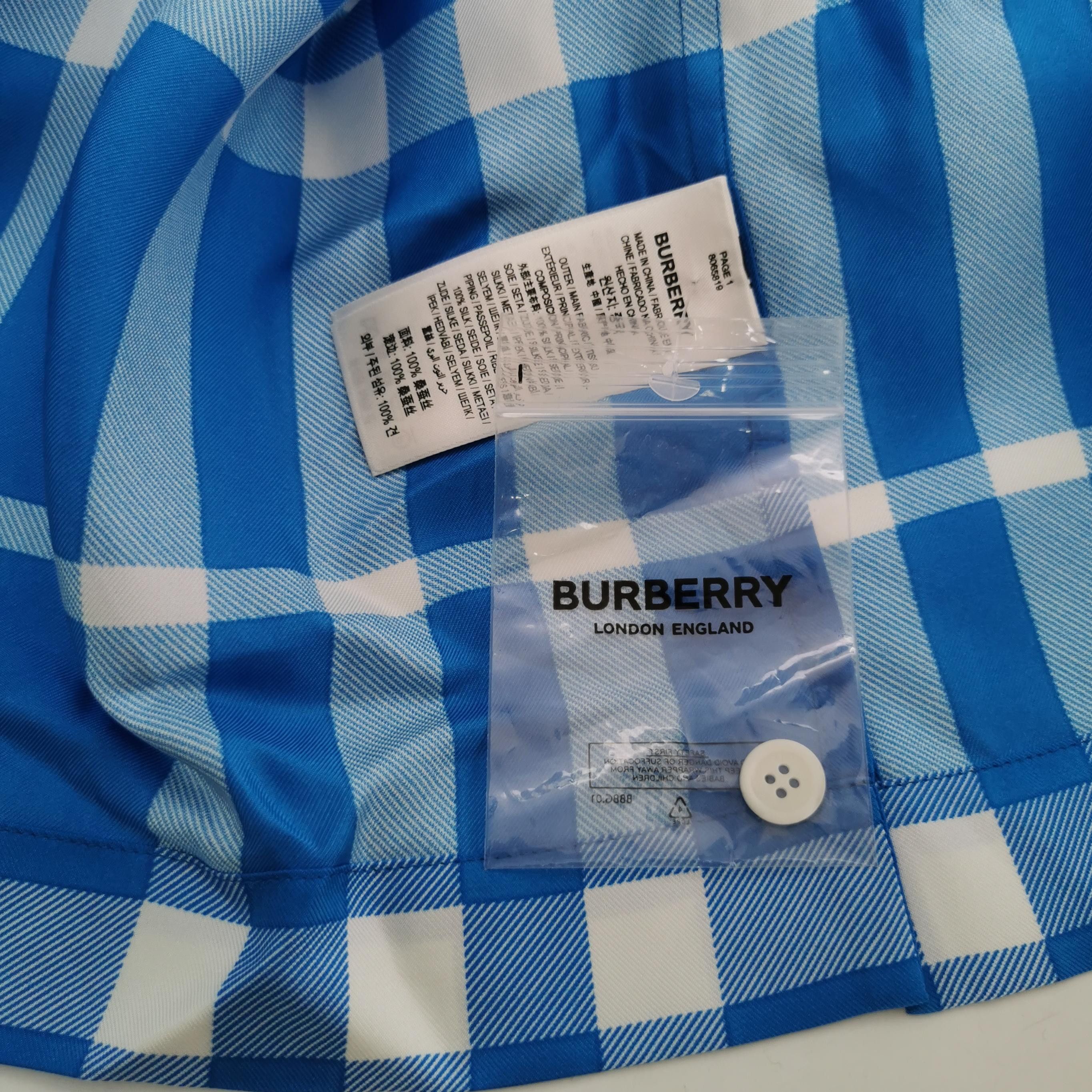 Burberry Burberry Women m Button Ups Size M / US 6-8 / IT 42-44 - 5 Thumbnail