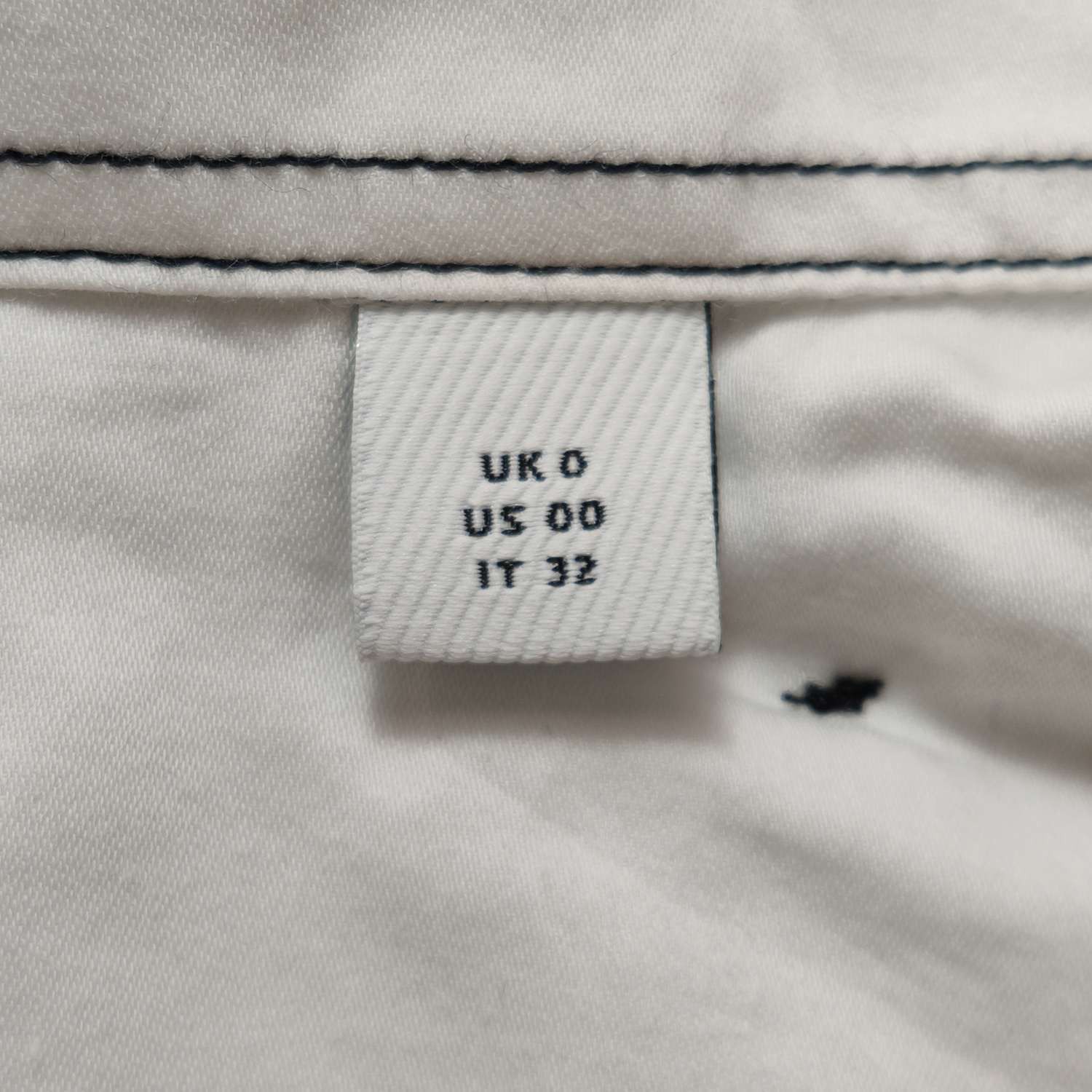 Burberry Burberry Women 00 Button Ups Size XXS / US 00 / IT 34 - 7 Thumbnail