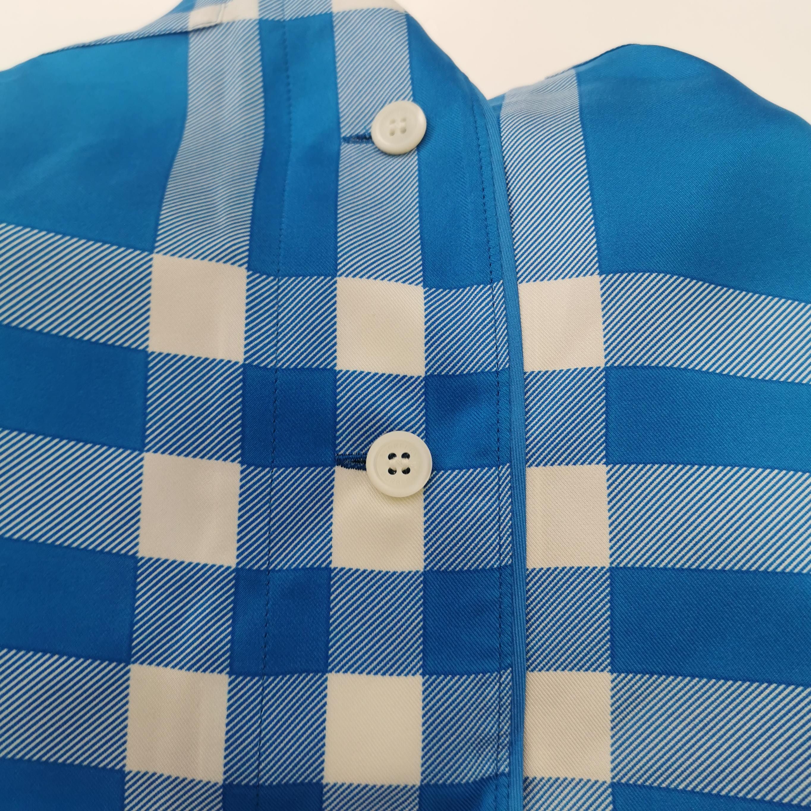 Burberry Burberry Women 0 Button Ups Size XS / US 0-2 / IT 36-38 - 3 Thumbnail