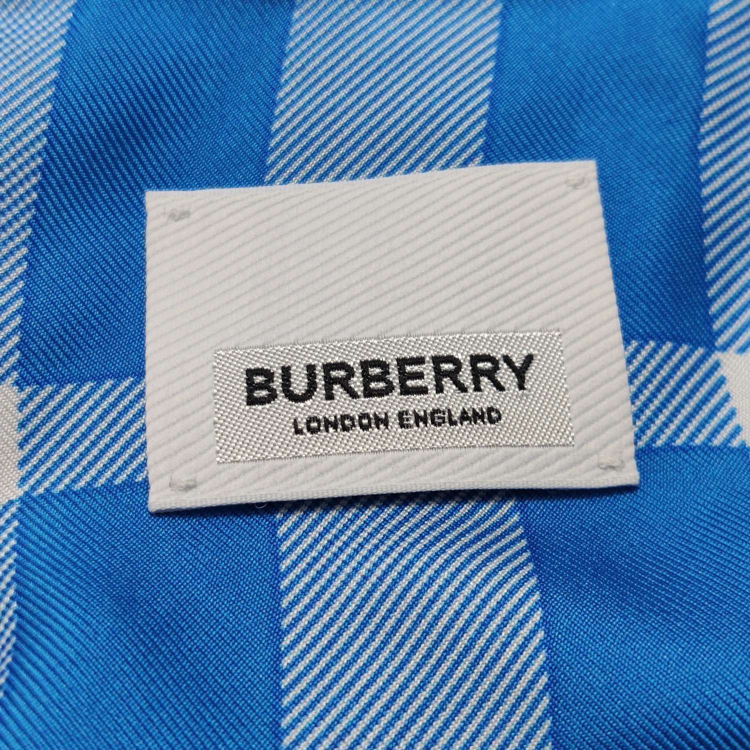 Burberry Burberry Women 0 Button Ups Size XS / US 0-2 / IT 36-38 - 6 Thumbnail