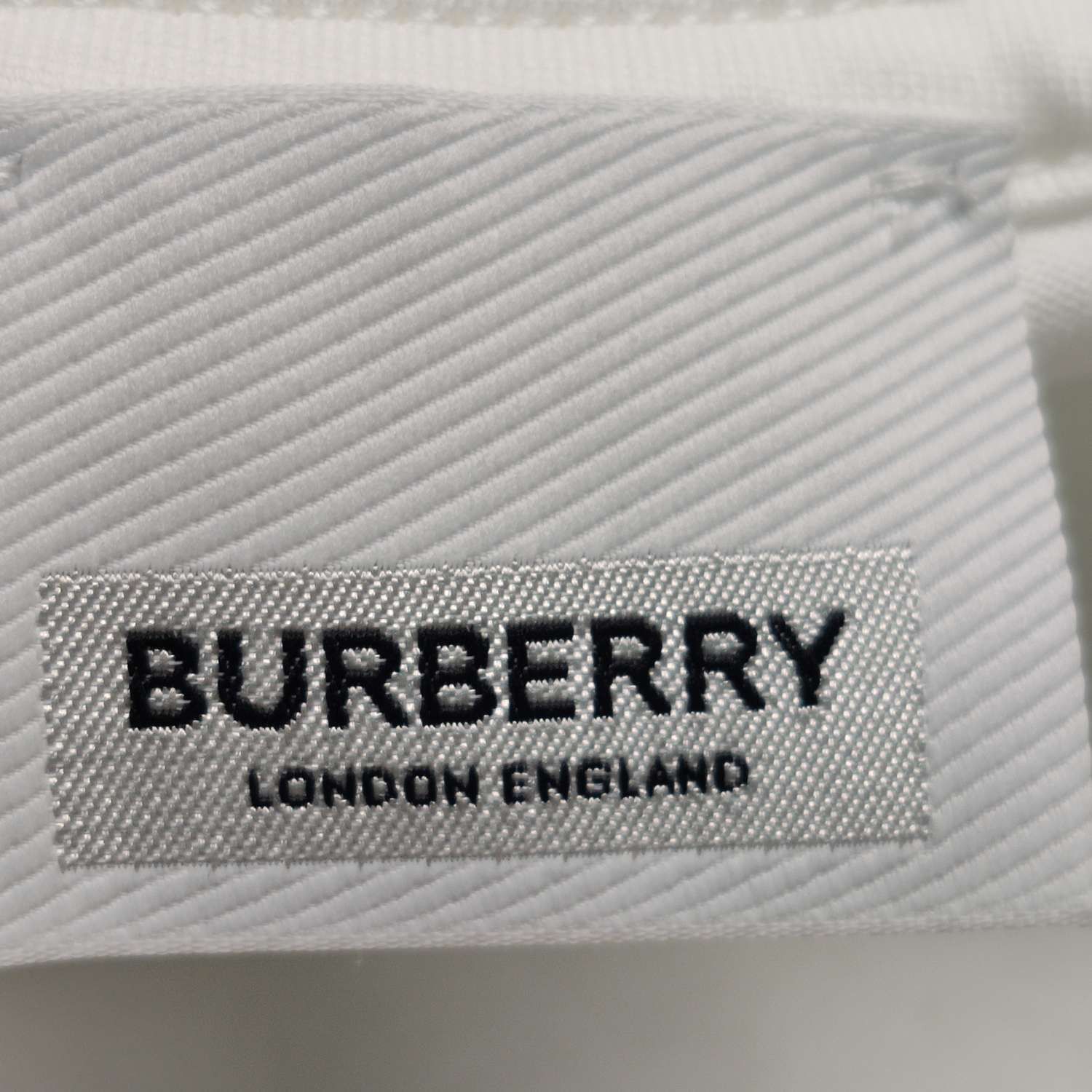 Burberry Burberry Women m Short Sleeve Shirts Size M / US 6-8 / IT 42-44 - 5 Thumbnail