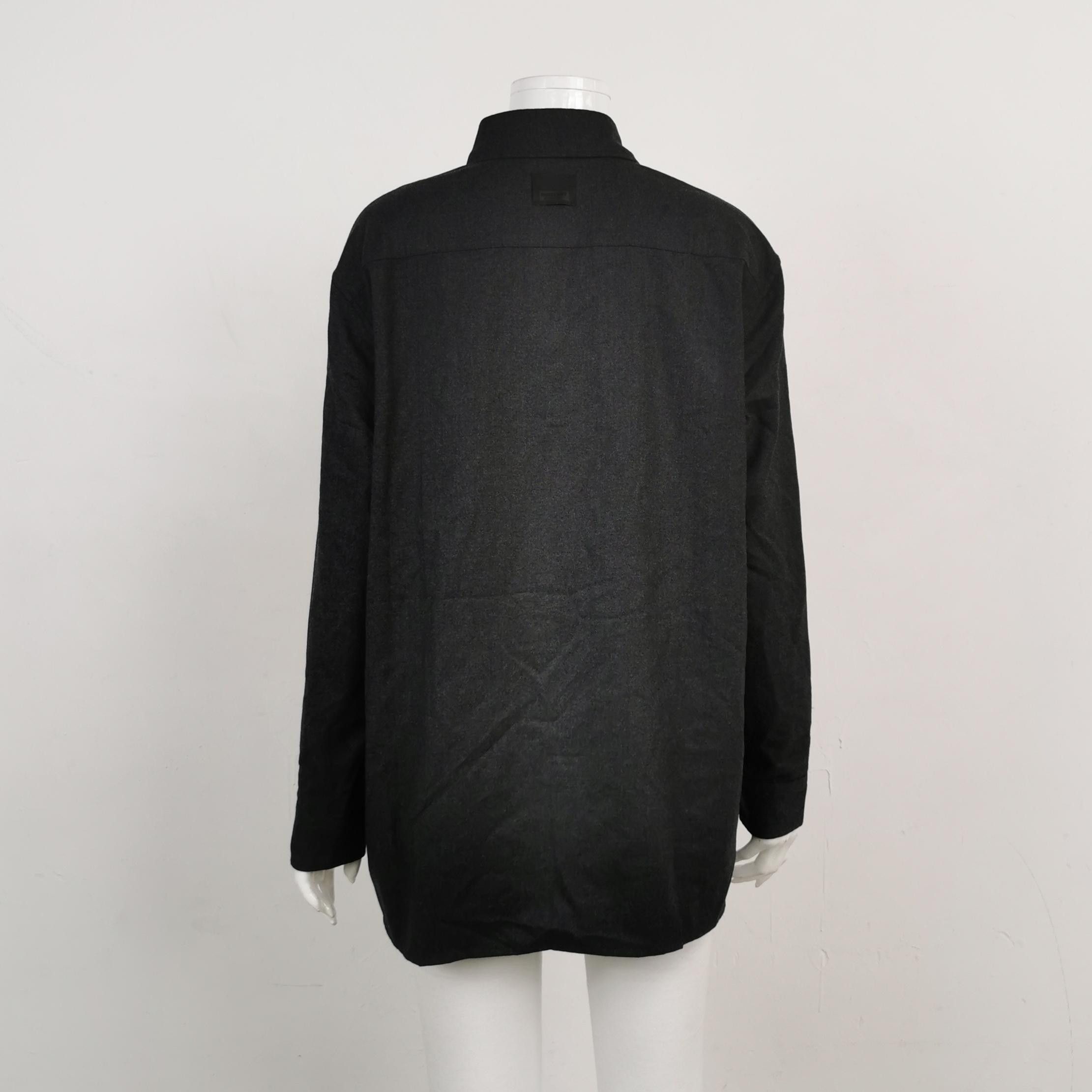 Burberry Burberry Women s Button Ups Size S / US 4 / IT 40 - 2 Thumbnail
