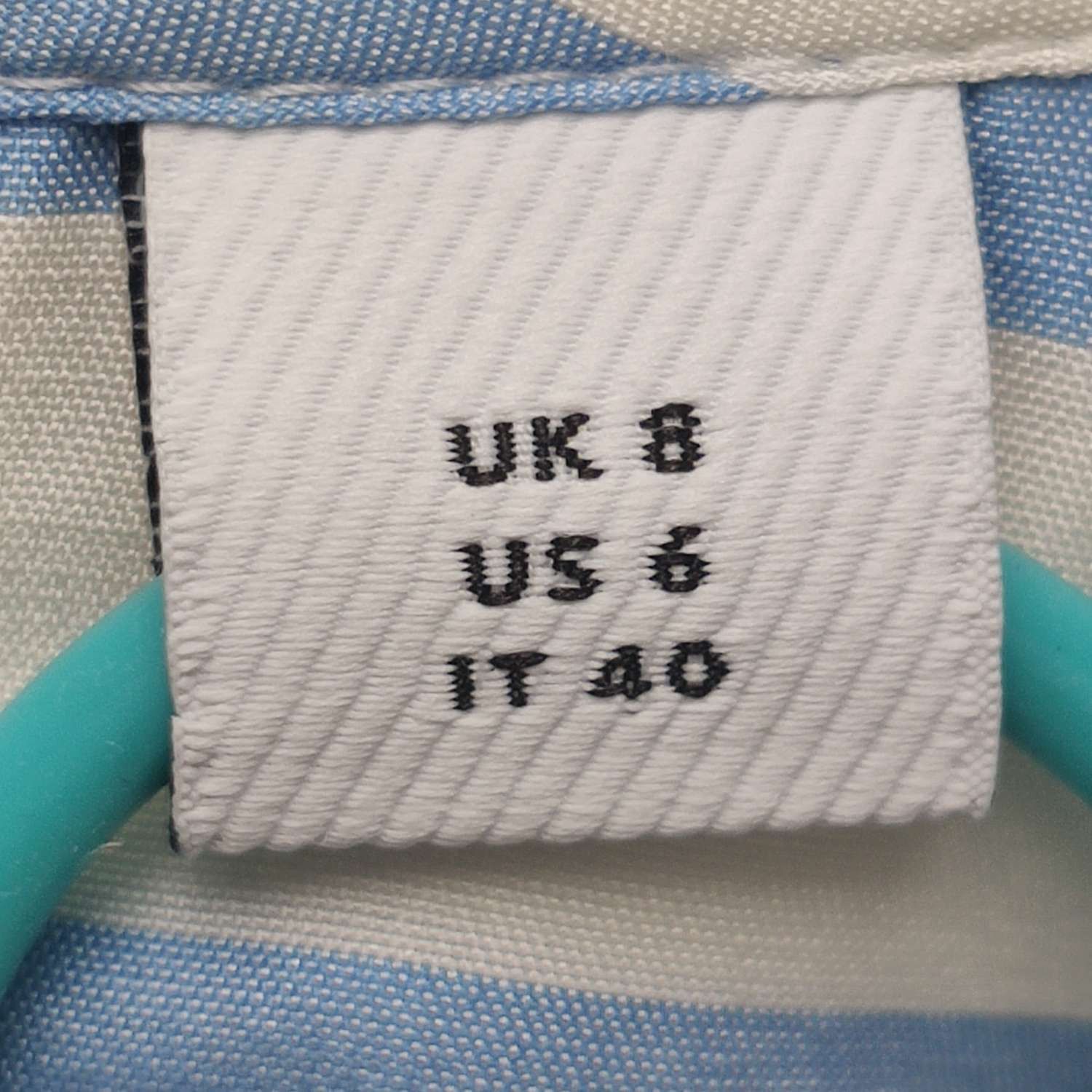 Burberry Burberry Women s Button Ups Size S / US 4 / IT 40 - 8 Thumbnail