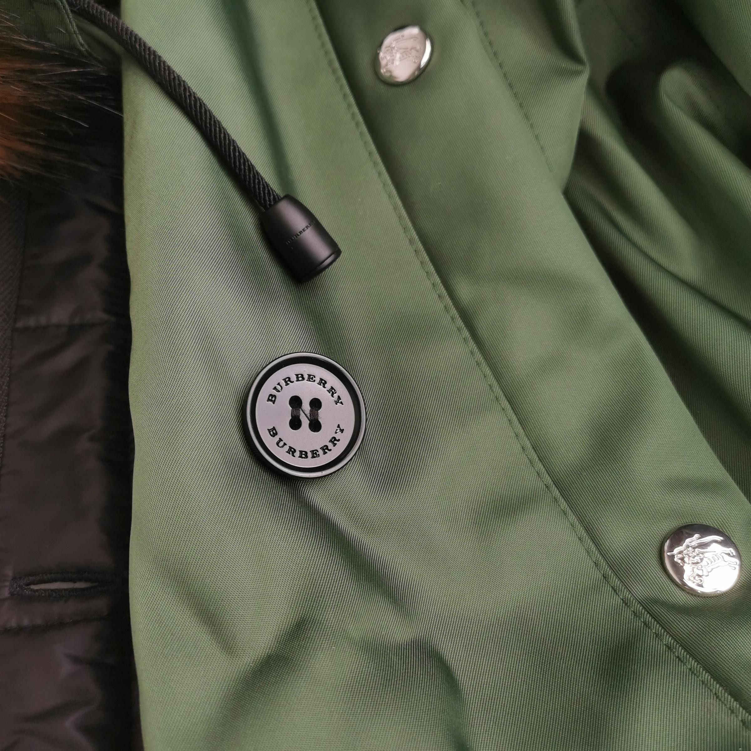 Burberry Burberry Women xl Down Jackets Size XL / US 12-14 / IT 48-50 - 5 Thumbnail