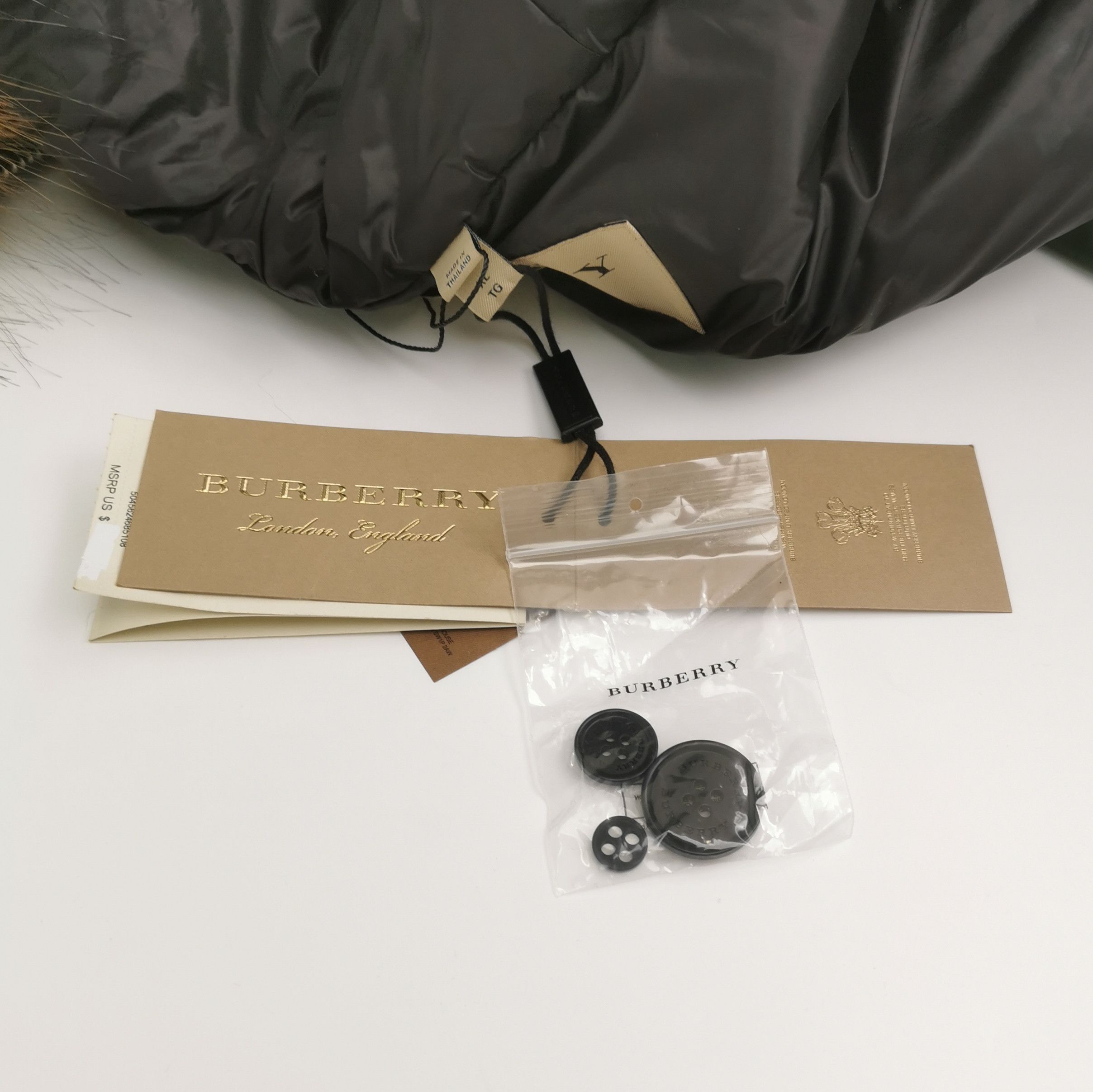 Burberry Burberry Women xl Down Jackets Size XL / US 12-14 / IT 48-50 - 6 Thumbnail