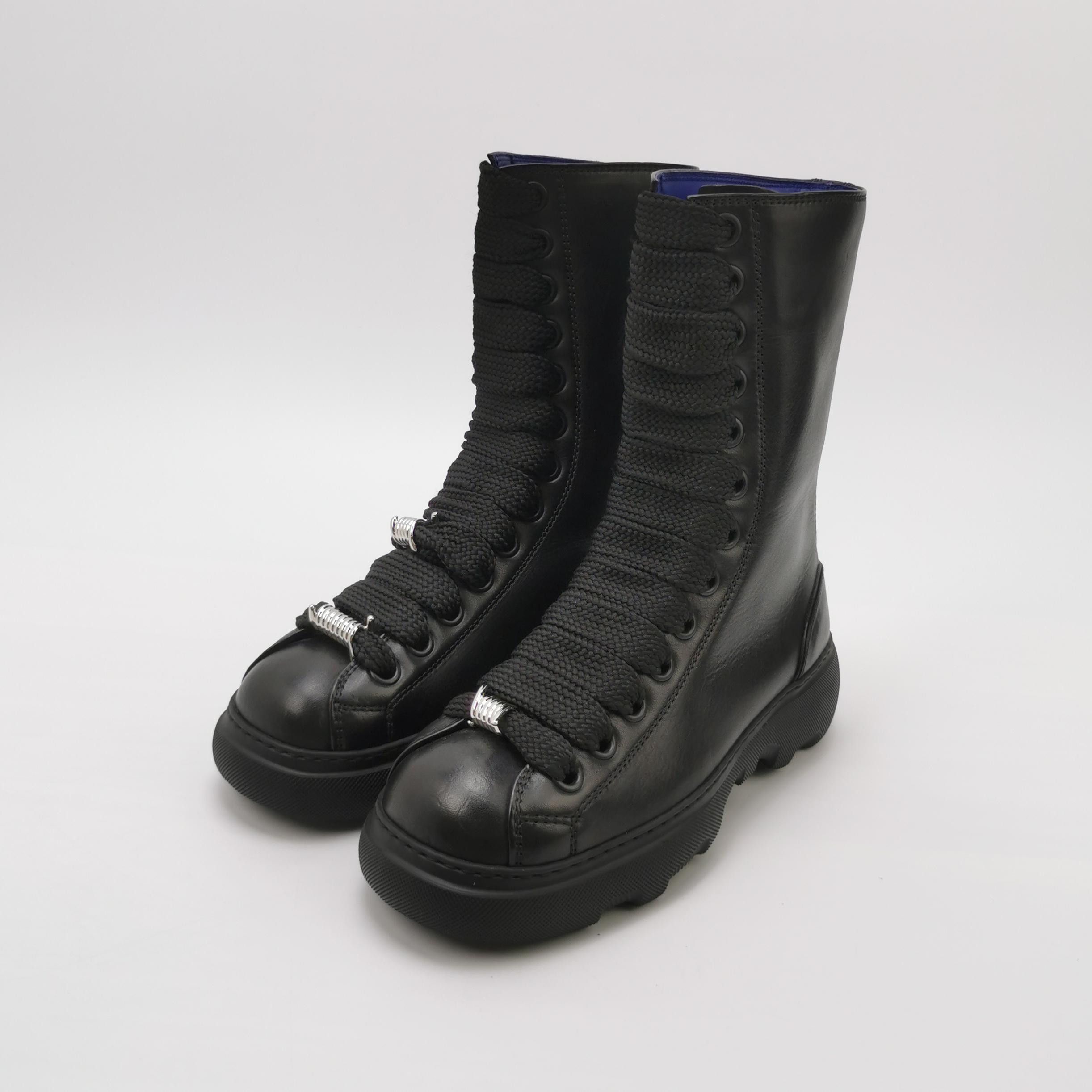Burberry Burberry Women 6 Boots Size US 6 / IT 36 - 2 Thumbnail