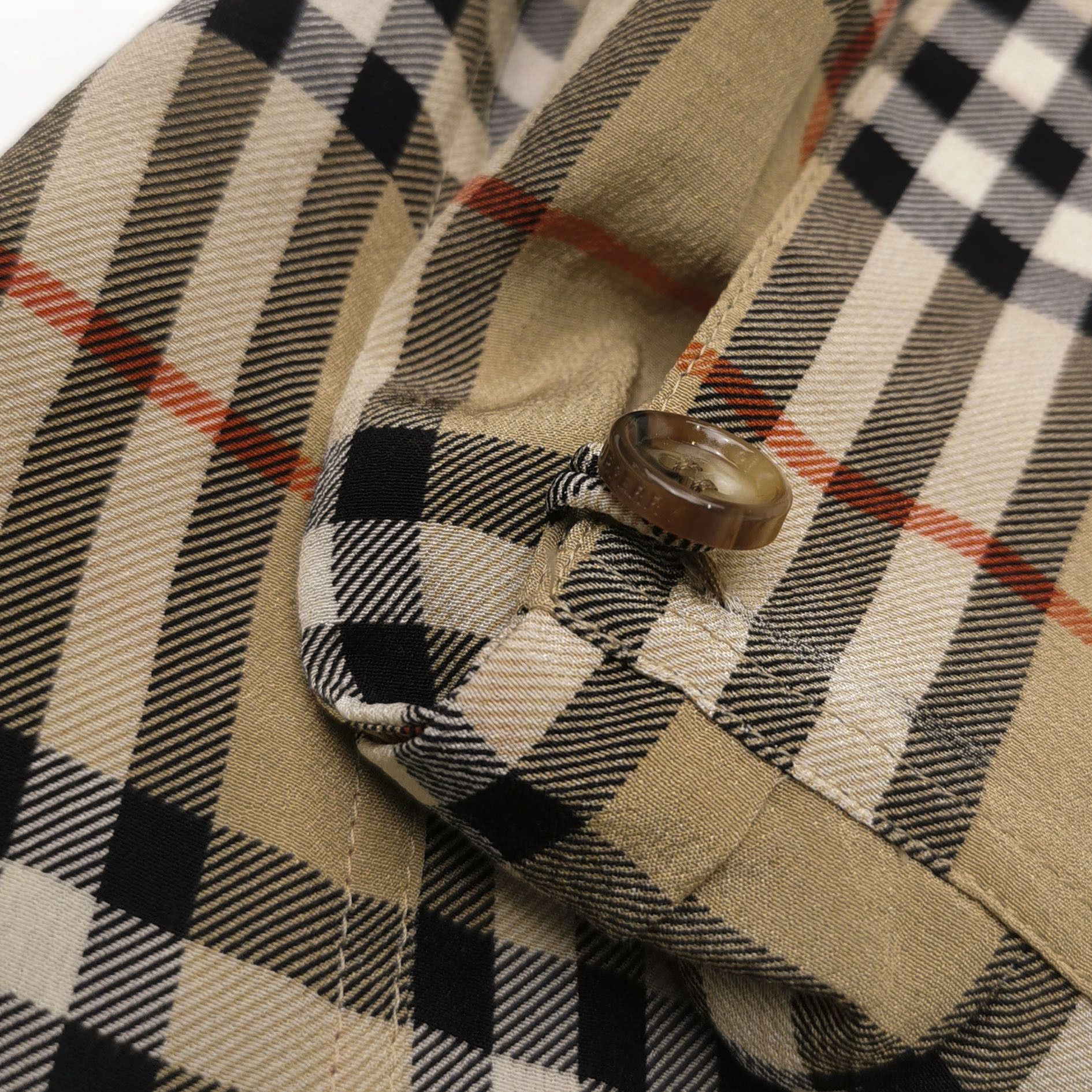 Burberry Burberry Women 2 Button Ups Size XS / US 0-2 / IT 36-38 - 3 Thumbnail