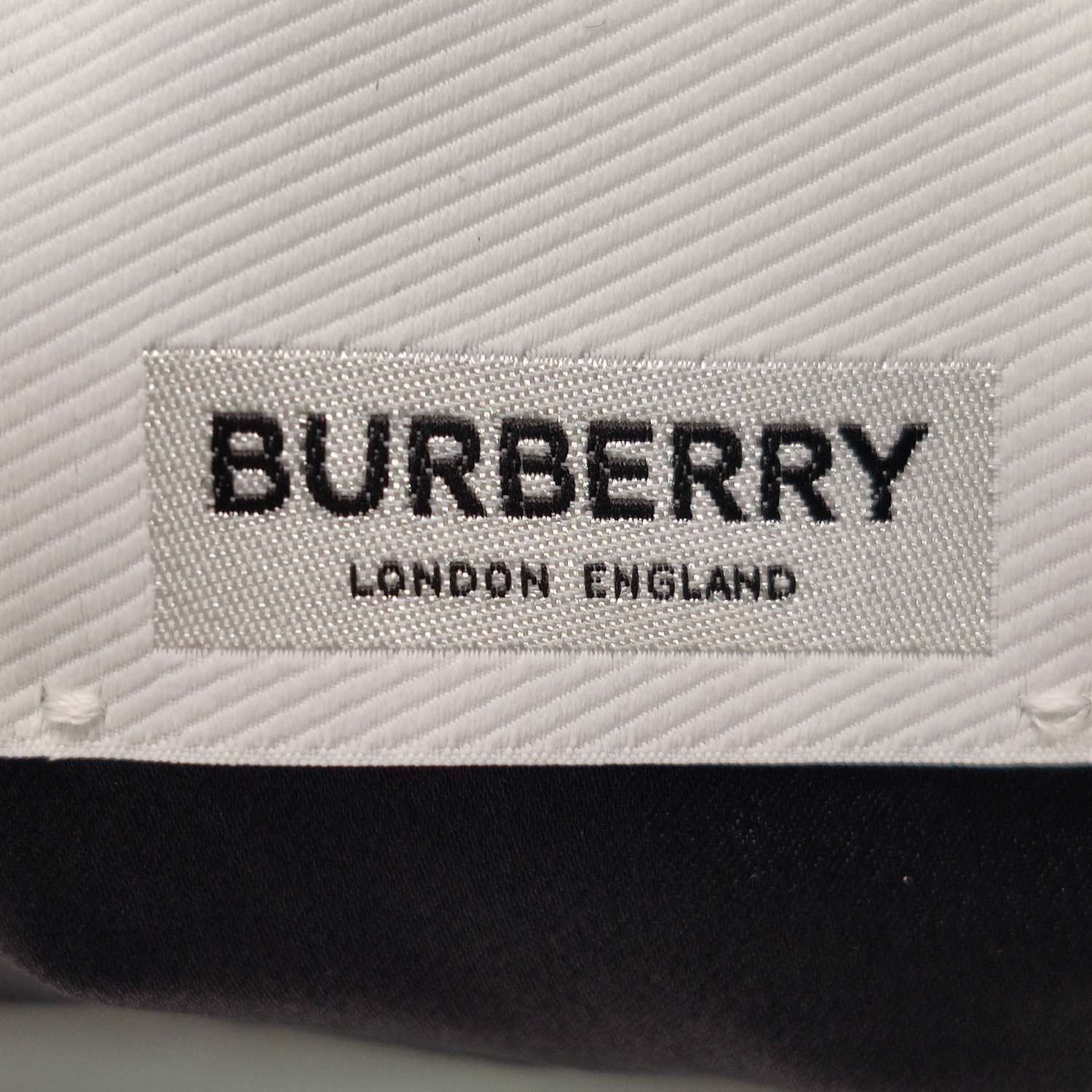 Burberry Burberry Women 2 Down Jackets Size XS / US 0-2 / IT 36-38 - 6 Thumbnail