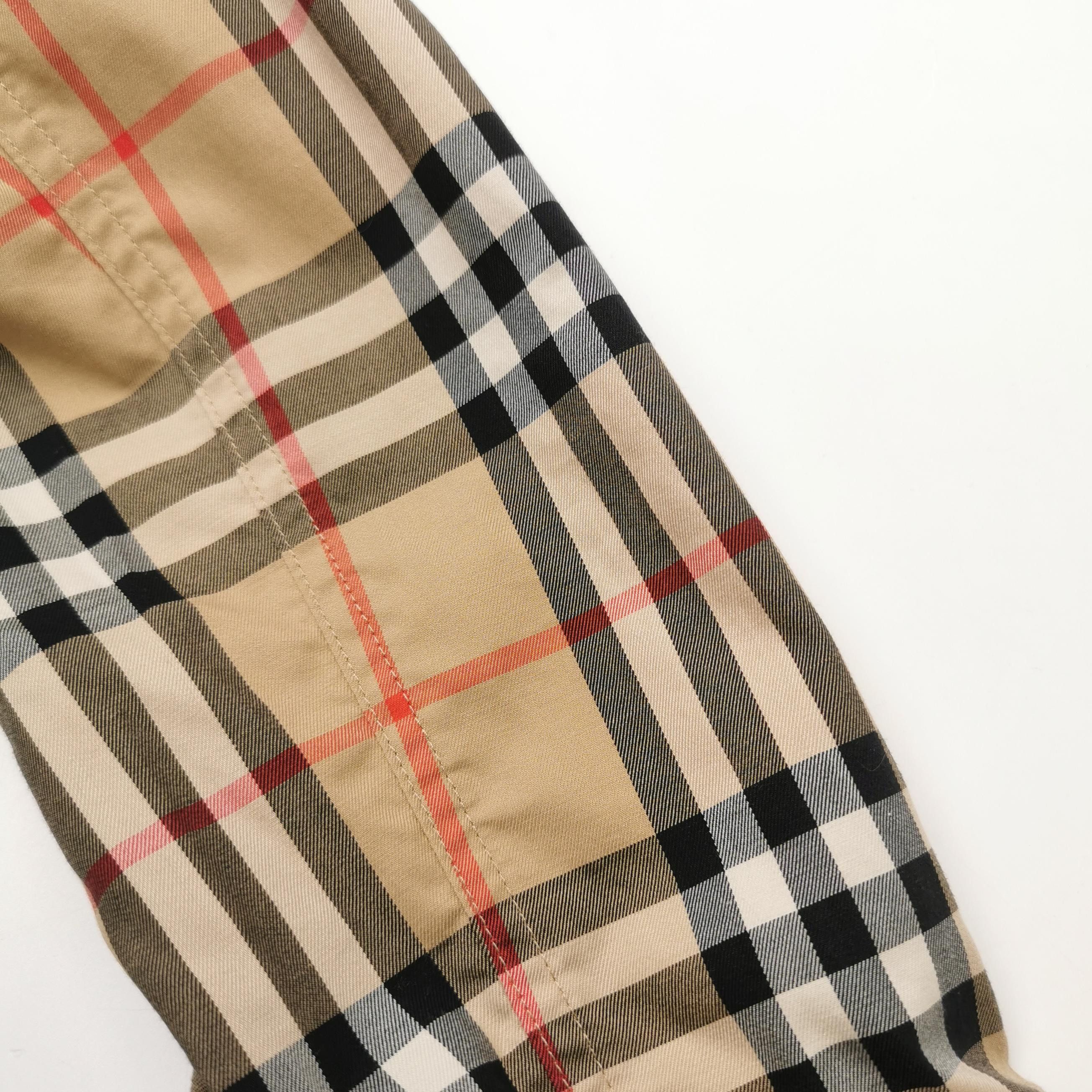 Burberry Burberry Women 0 Button Ups Size XS / US 0-2 / IT 36-38 - 4 Thumbnail
