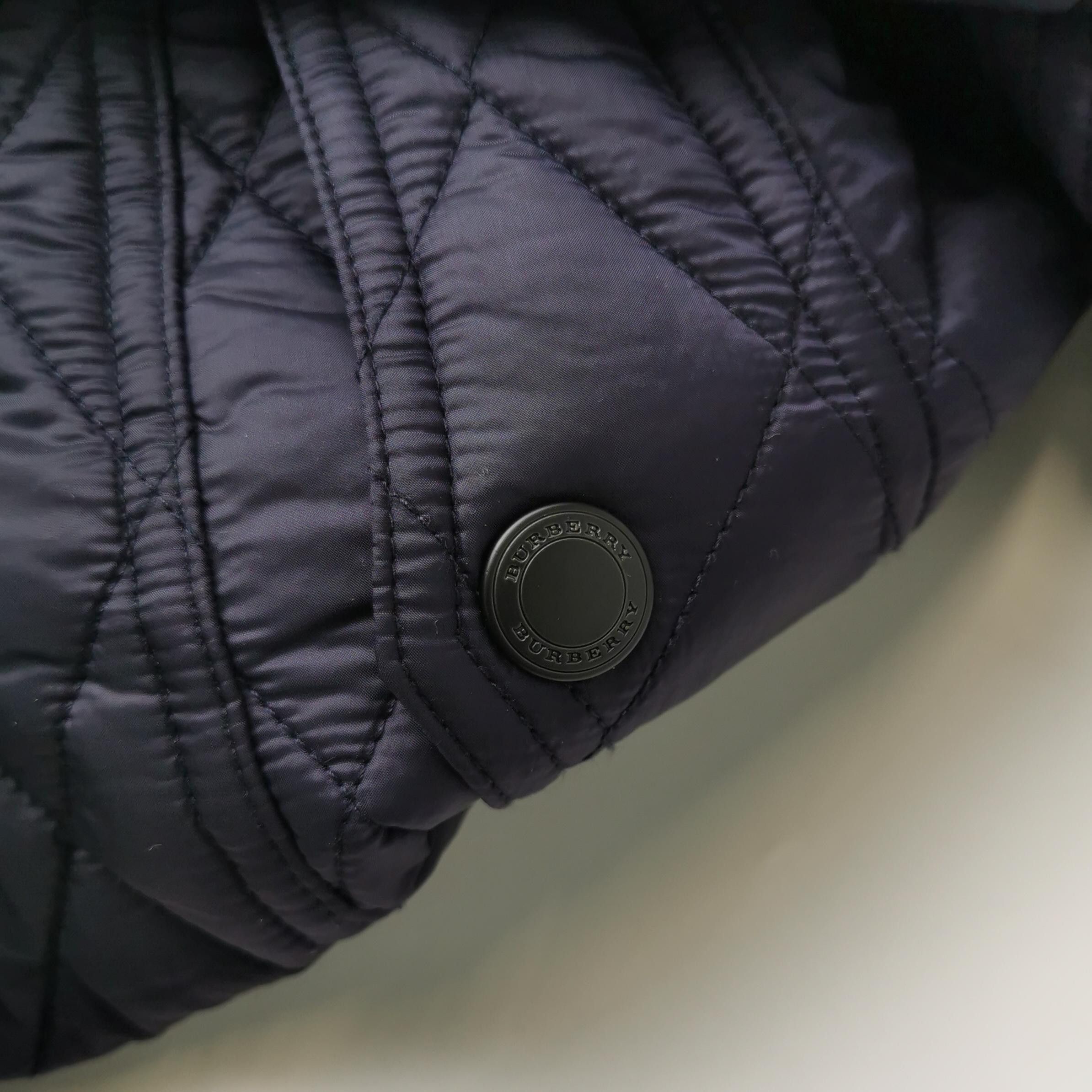 Burberry Burberry Women m Down Jackets Size M / US 6-8 / IT 42-44 - 4 Thumbnail