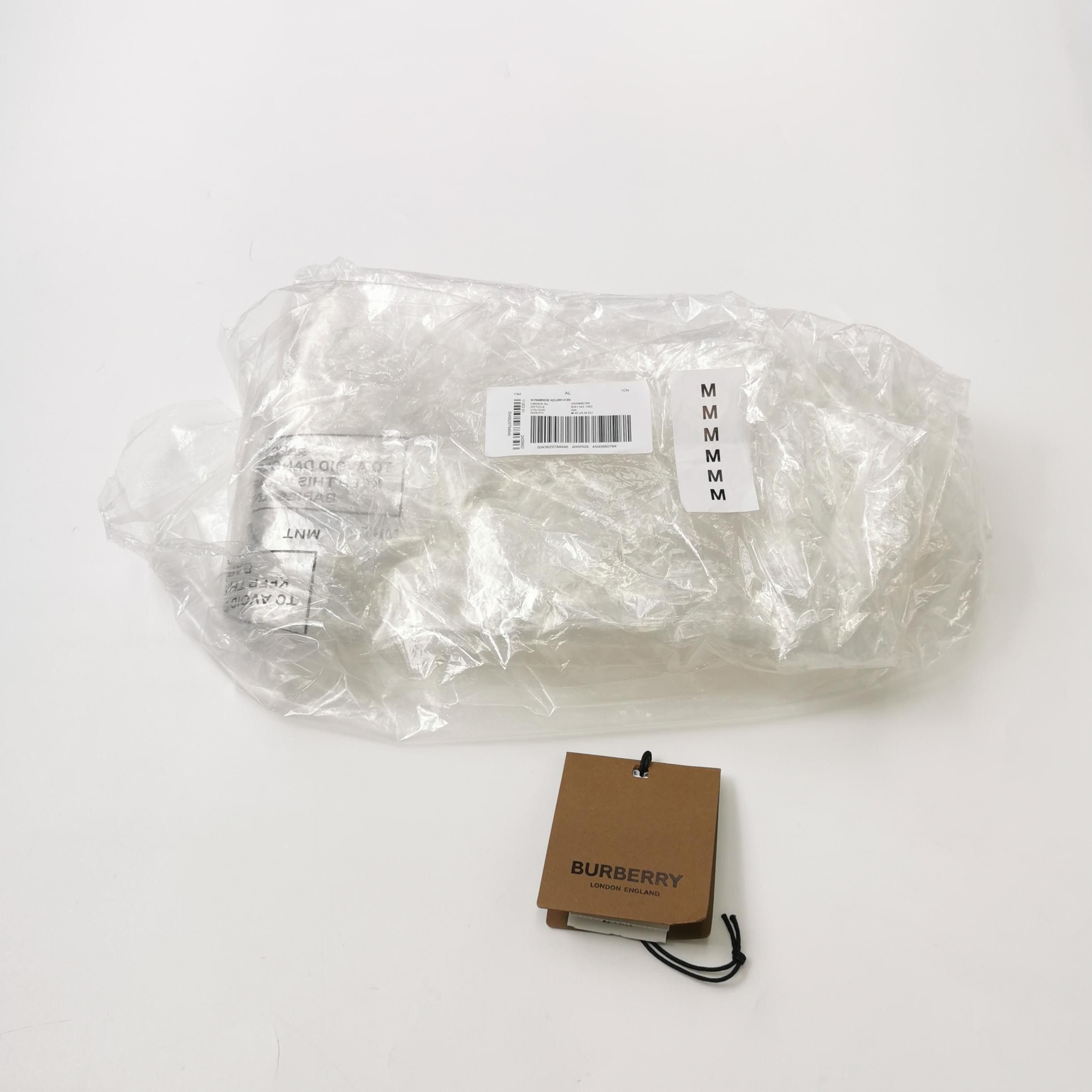 Burberry Burberry Women m Down Jackets Size M / US 6-8 / IT 42-44 - 5 Thumbnail