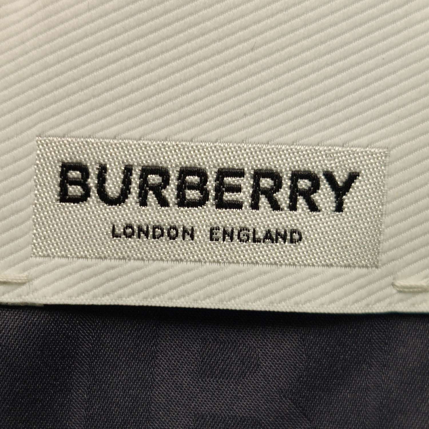 Burberry Burberry Women m Down Jackets Size M / US 6-8 / IT 42-44 - 6 Thumbnail