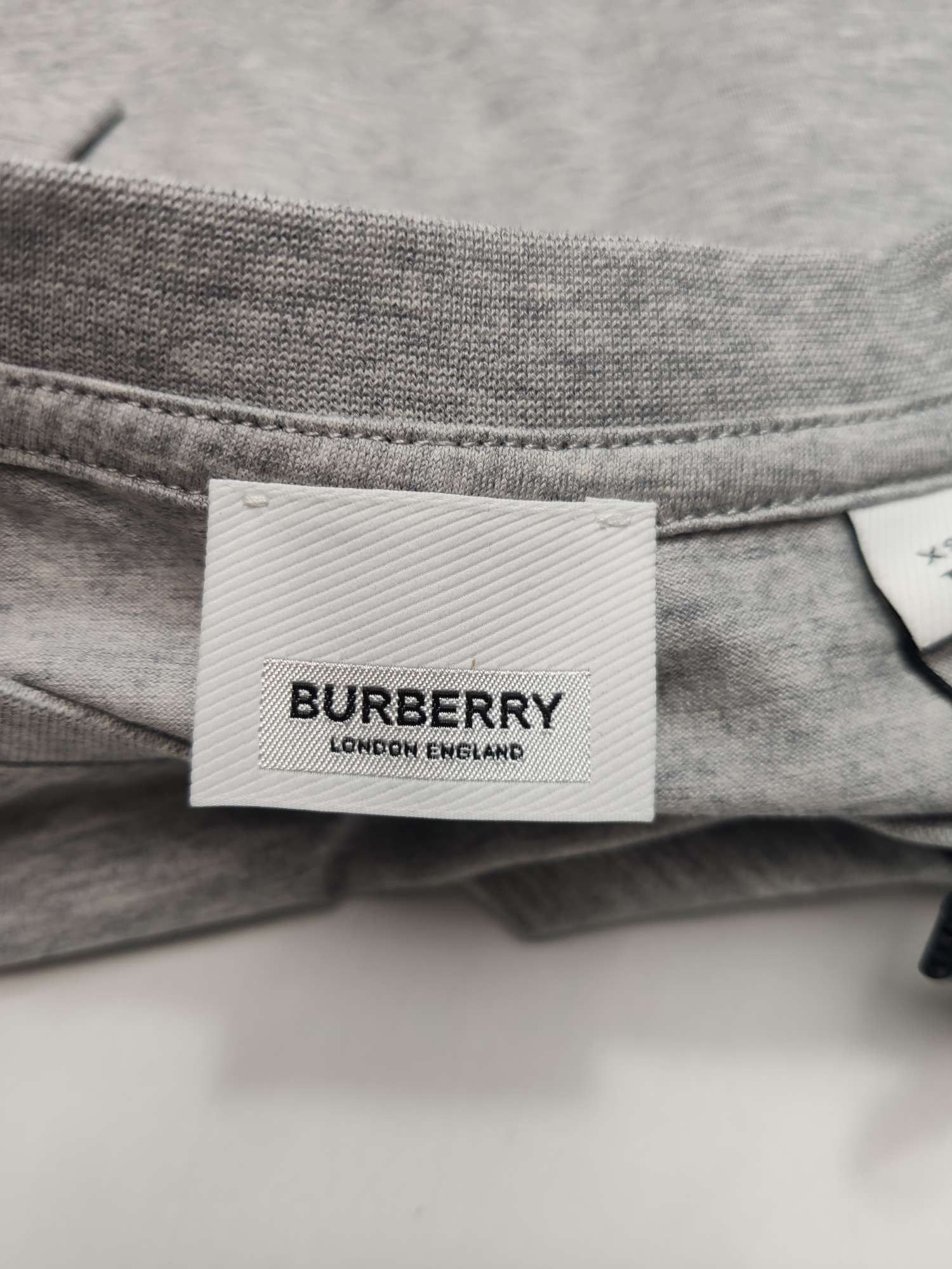 Burberry Burberry Women m Short Sleeve Shirts Size M / US 6-8 / IT 42-44 - 9 Thumbnail