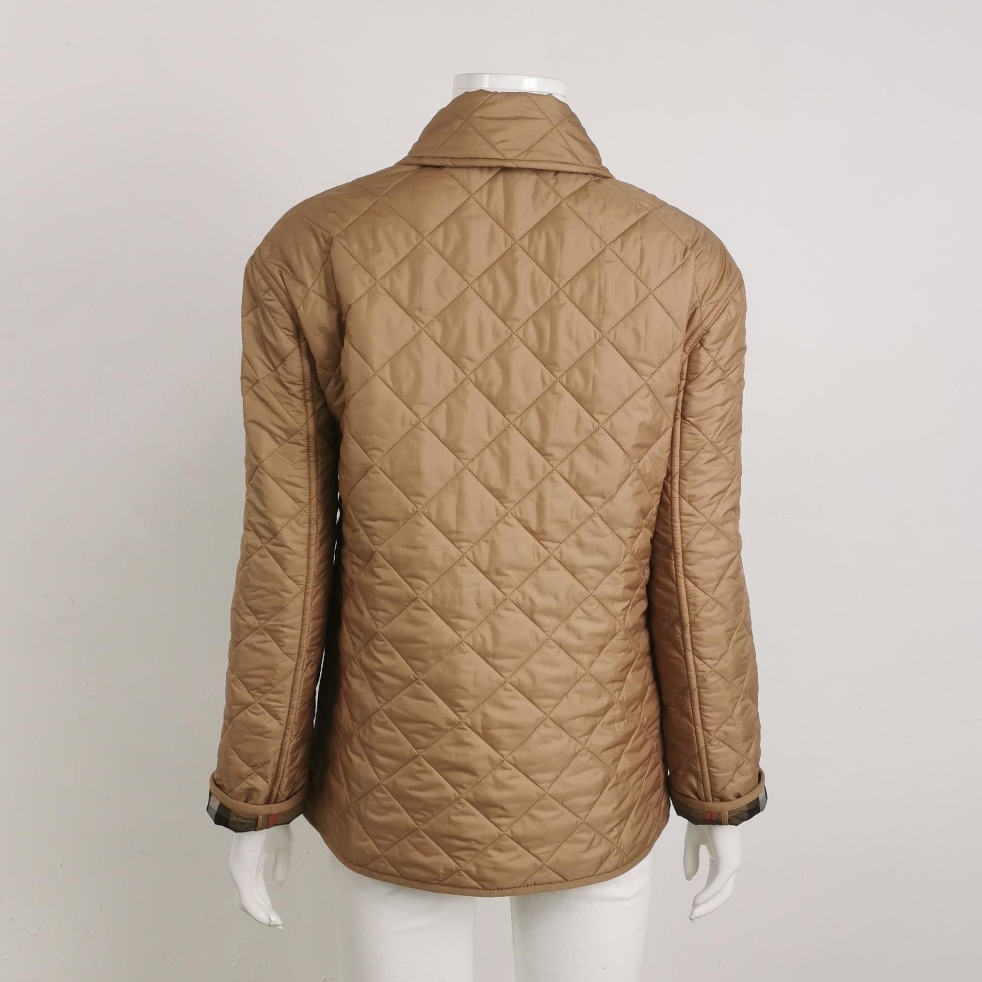 Burberry Burberry Women m Down Jackets Size M / US 6-8 / IT 42-44 - 2 Thumbnail