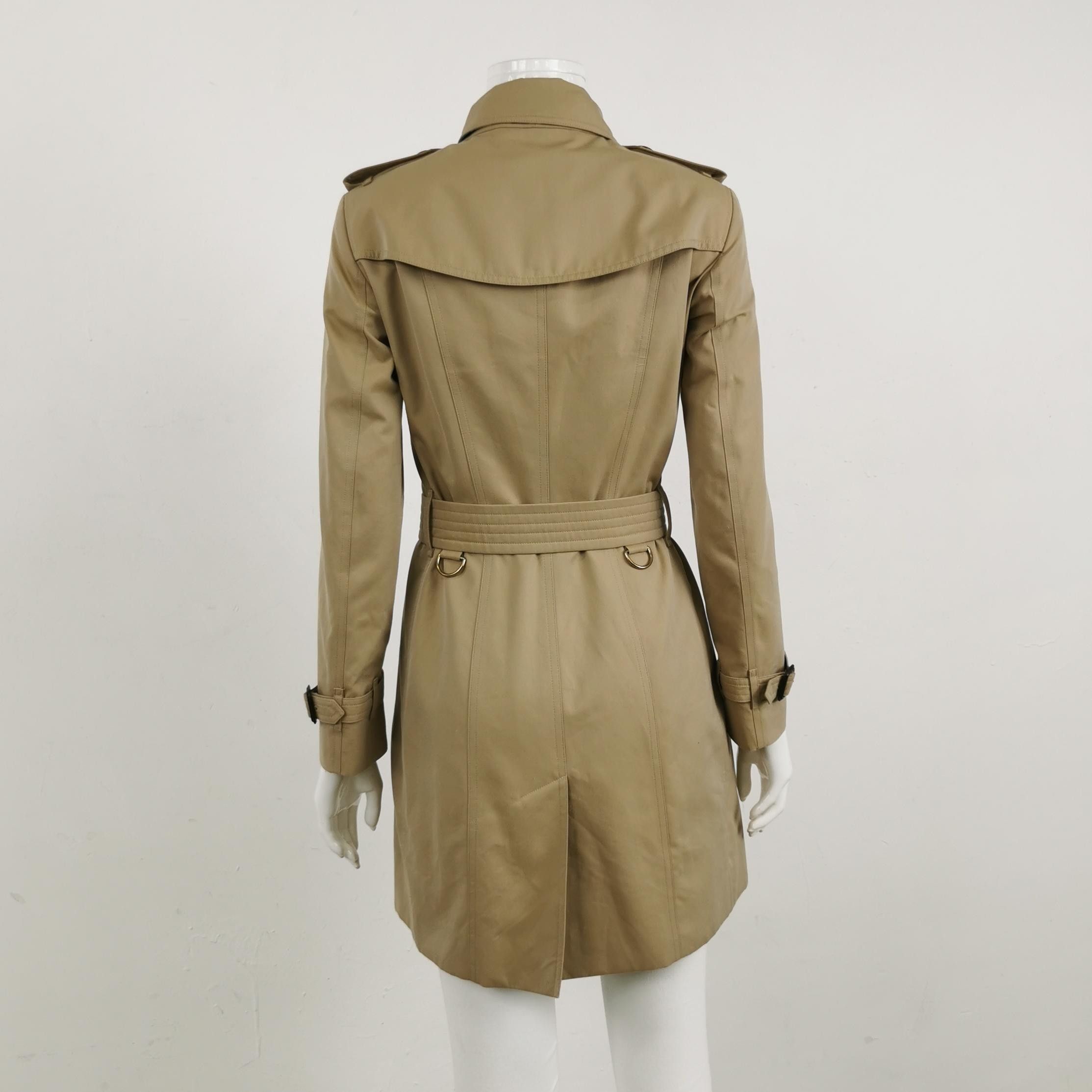 Burberry Burberry Women s Coats Size S / US 4 / IT 40 - 2 Thumbnail
