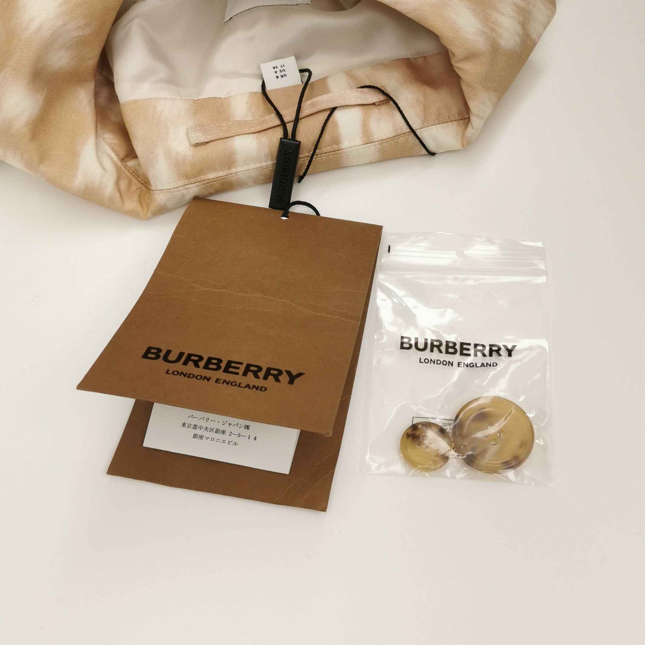 Burberry Burberry Women s Coats Size S / US 4 / IT 40 - 5 Thumbnail