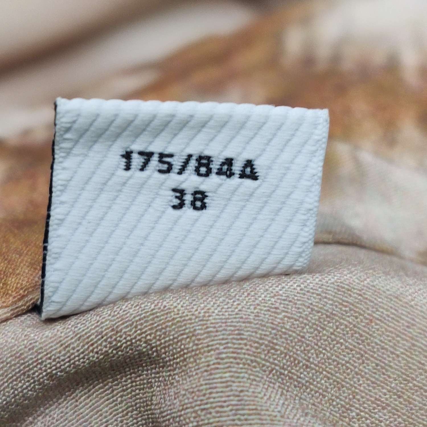 Burberry Burberry Women s Button Ups Size S / US 4 / IT 40 - 8 Thumbnail