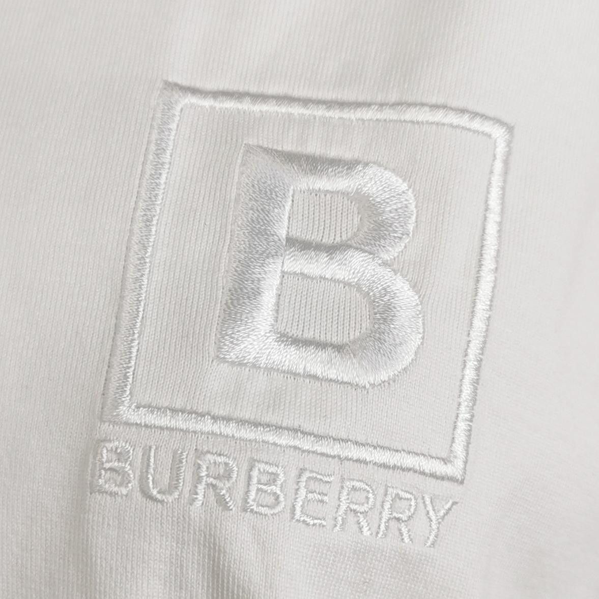 Burberry Burberry Women l Short Sleeve Shirts Size L / US 10 / IT 46 - 3 Thumbnail