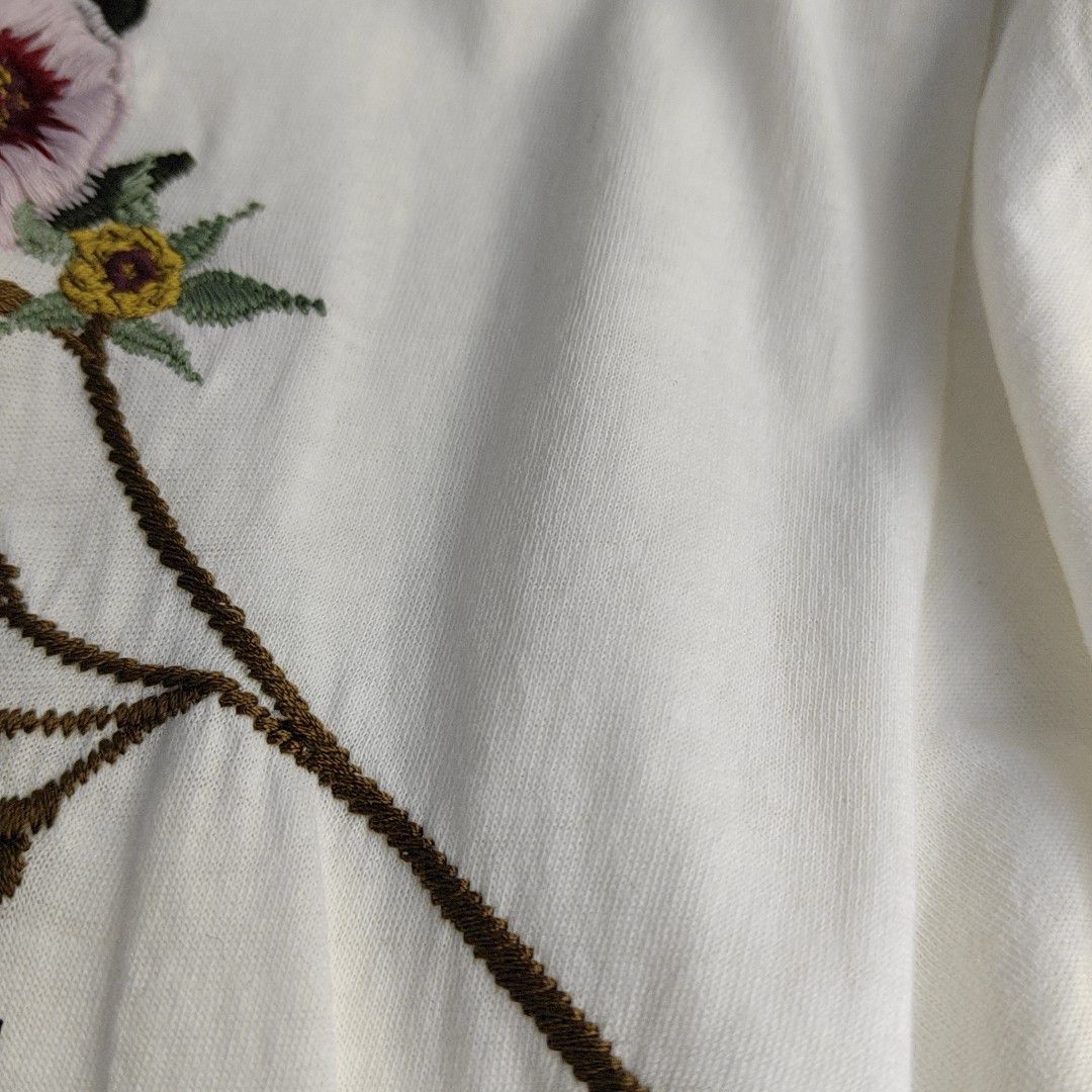 Gucci Gucci Logo Floral Embroidery T-Shirt US XS Size US XS / EU 42 / 0 - 10 Thumbnail