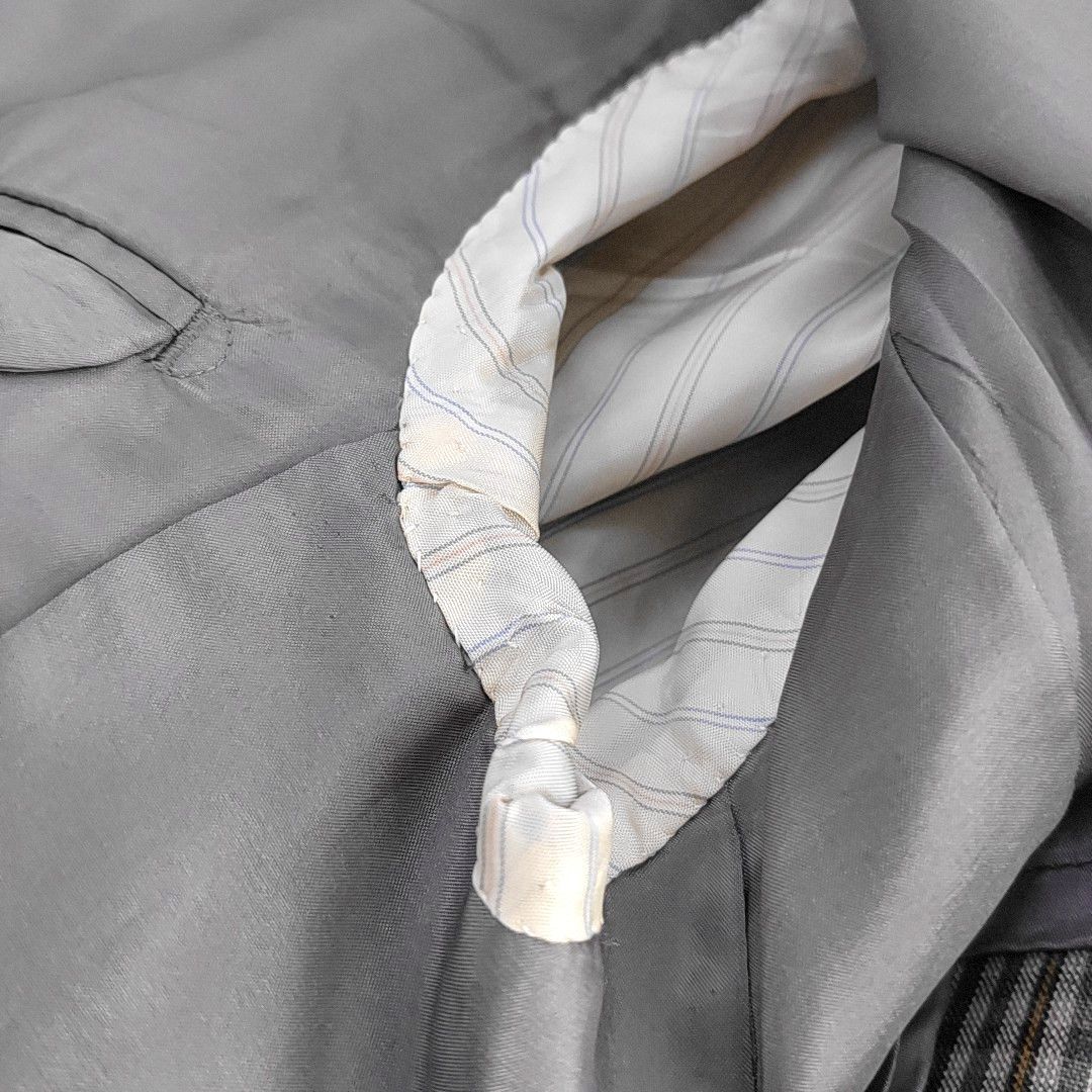 Burberry Burberry London Gray Checked Wool Blazer 38R Size 38R - 5 Thumbnail