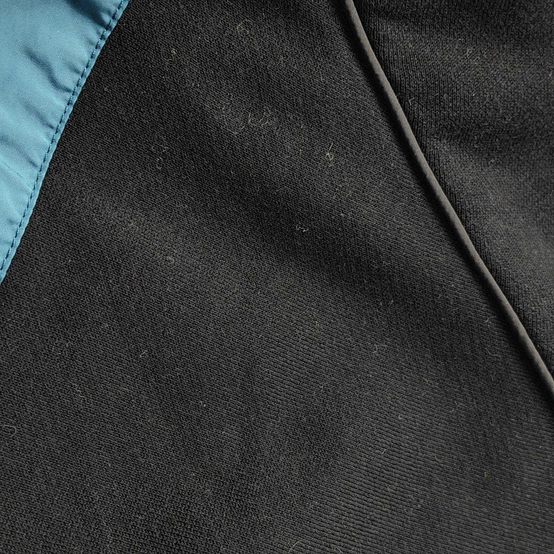 Prada Prada Blue Panel Pocket Sweatshirt L Size US L / EU 52-54 / 3 - 8 Thumbnail