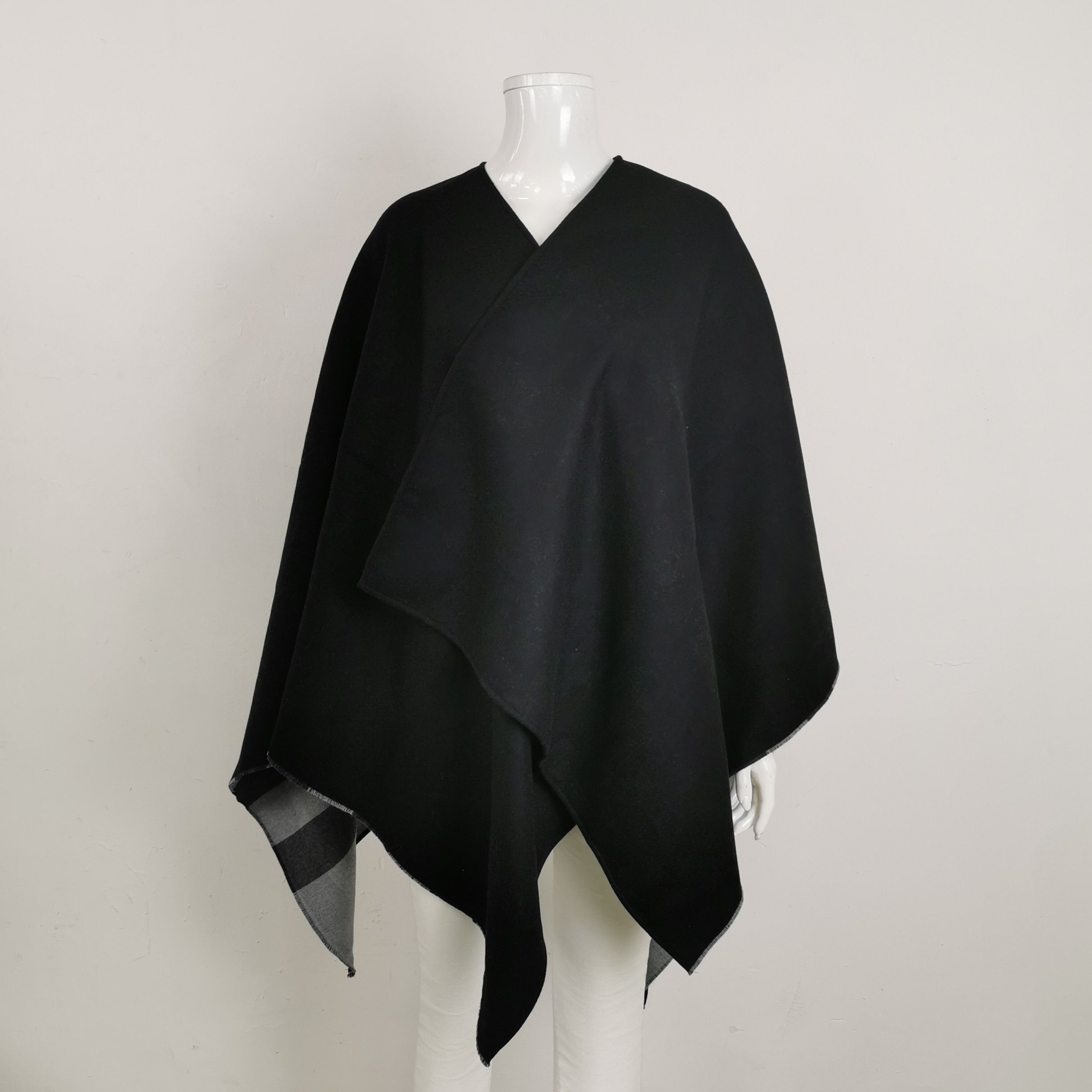 Burberry Burberry Women s Coats Size S / US 4 / IT 40 - 3 Thumbnail