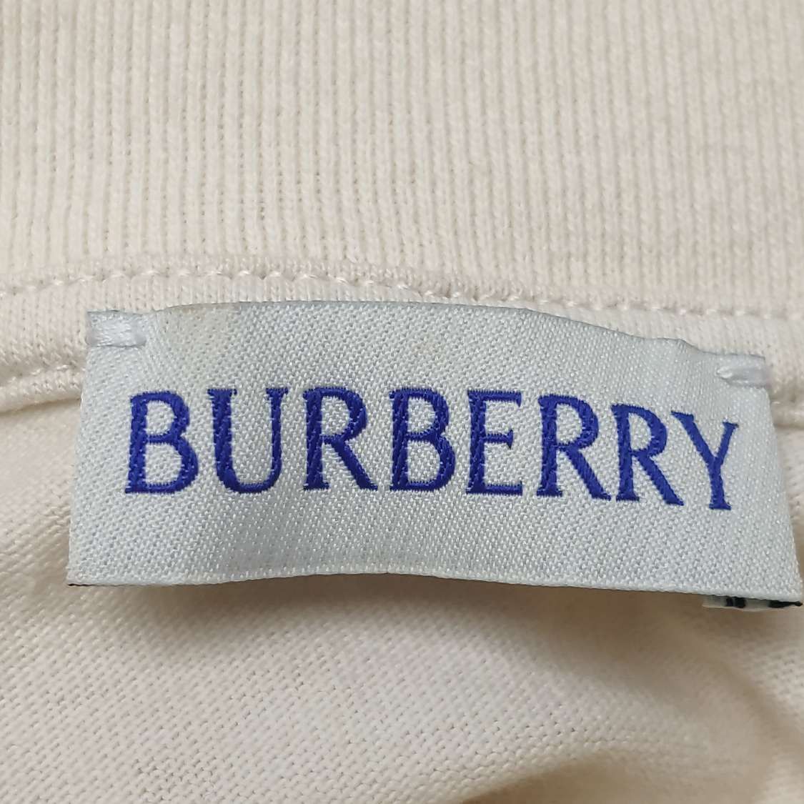Burberry Burberry Women m Short Sleeve Shirts Size M / US 6-8 / IT 42-44 - 4 Thumbnail