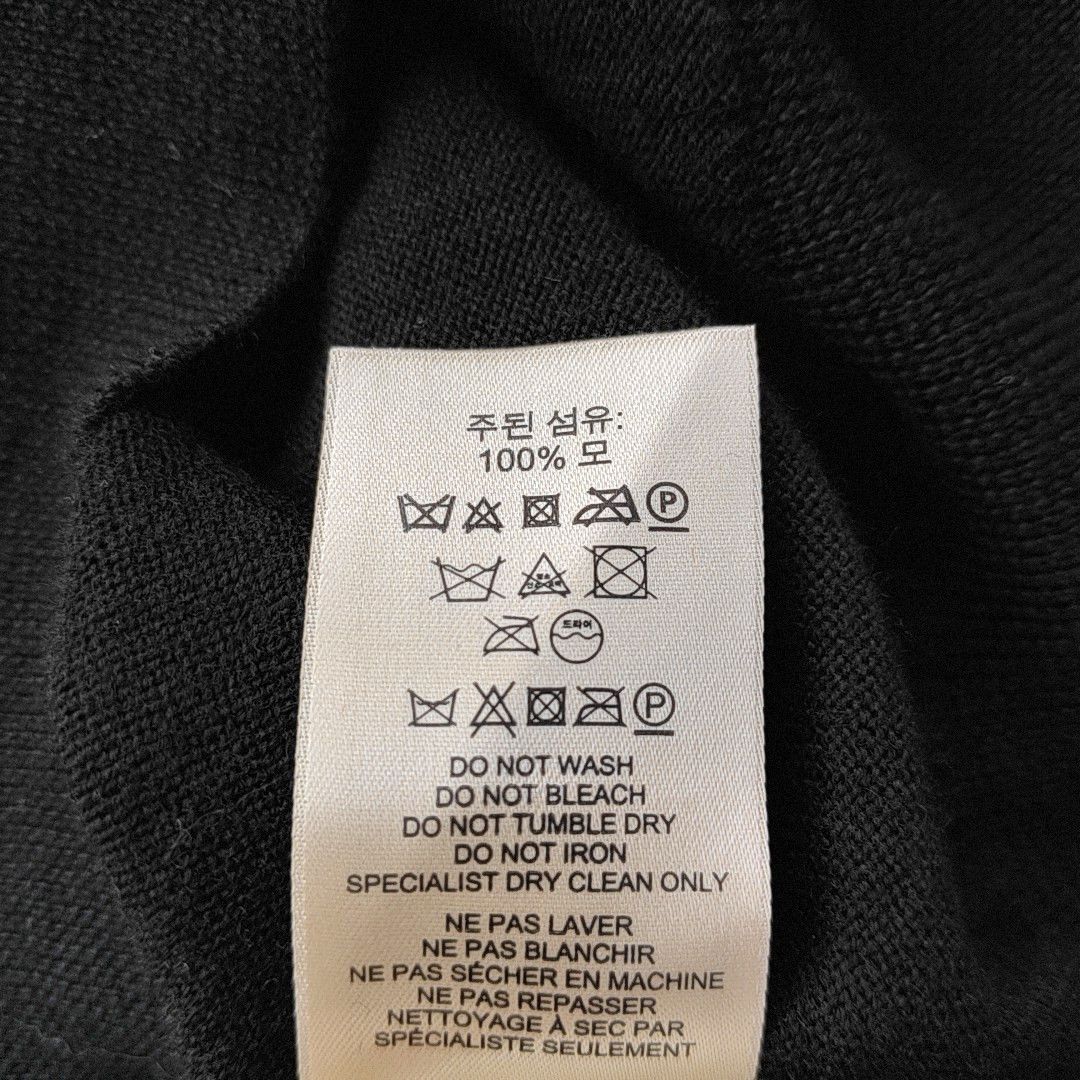 Burberry Burberry Brit Wool V-Neck Sweater Size L Size US L / EU 52-54 / 3 - 4 Thumbnail
