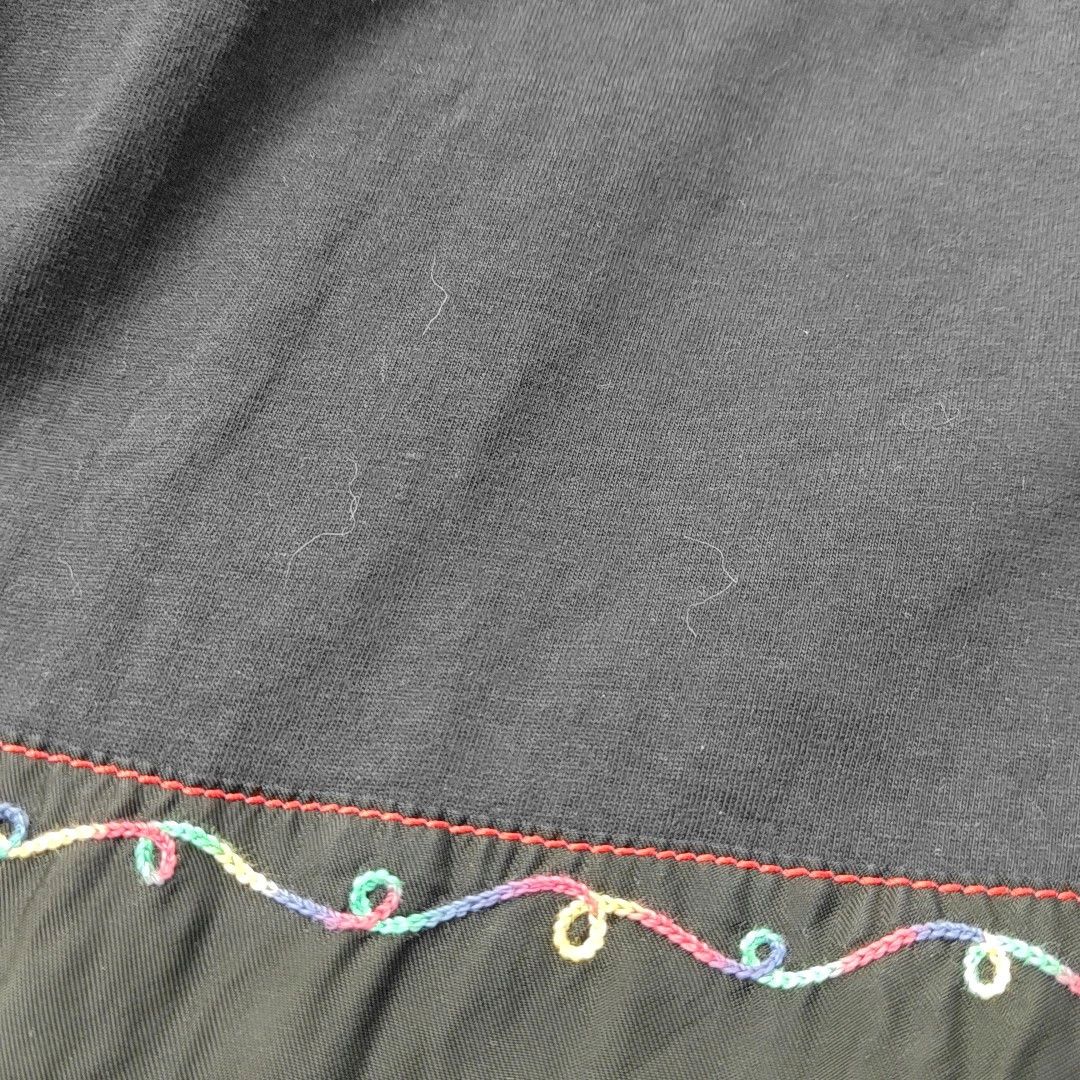 Valentino Valentino Embroidered Heart Pocket T-Shirt S Size US S / EU 44-46 / 1 - 6 Thumbnail