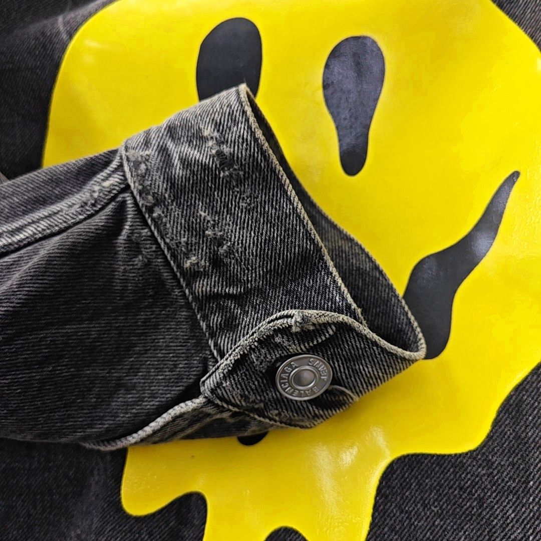 Balenciaga Balenciaga Smiley Graphic Denim Jacket XS Size US XS / EU 42 / 0 - 10 Thumbnail