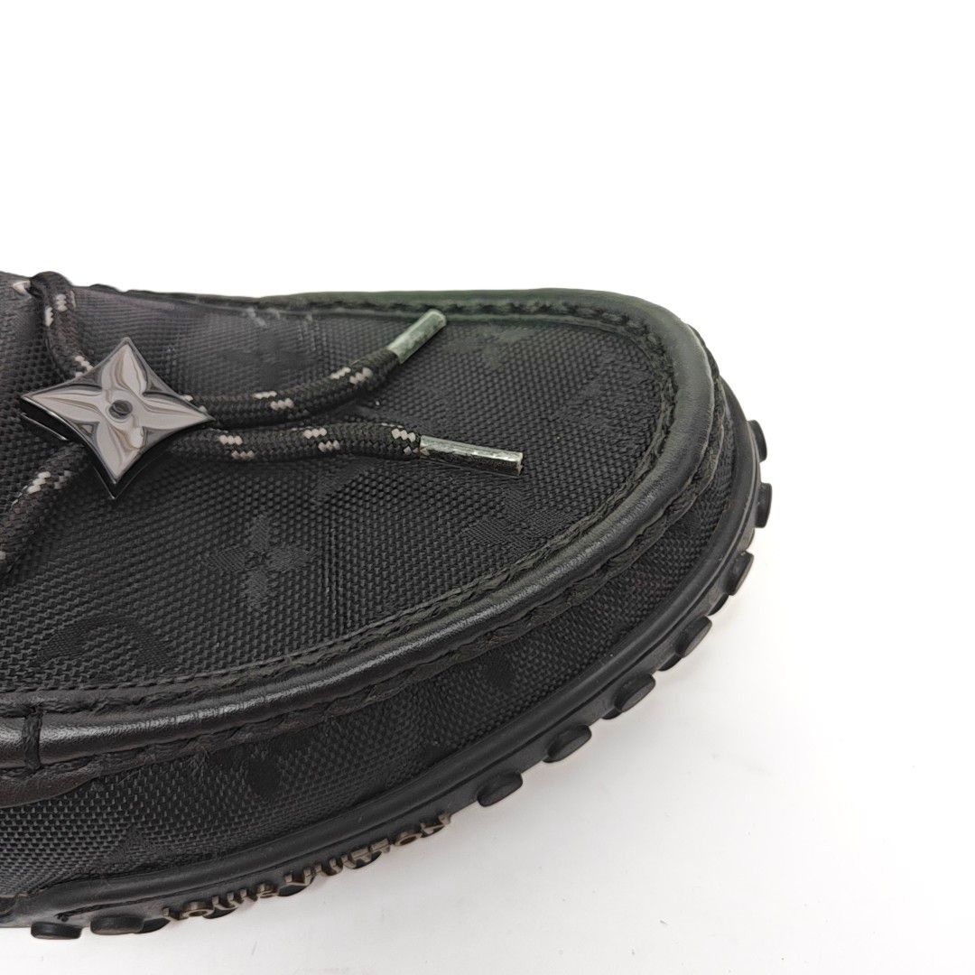 Louis Vuitton Louis Vuitton Monogram Fabric Slip Ons US 8 Size US 8 / EU 41 - 7 Thumbnail