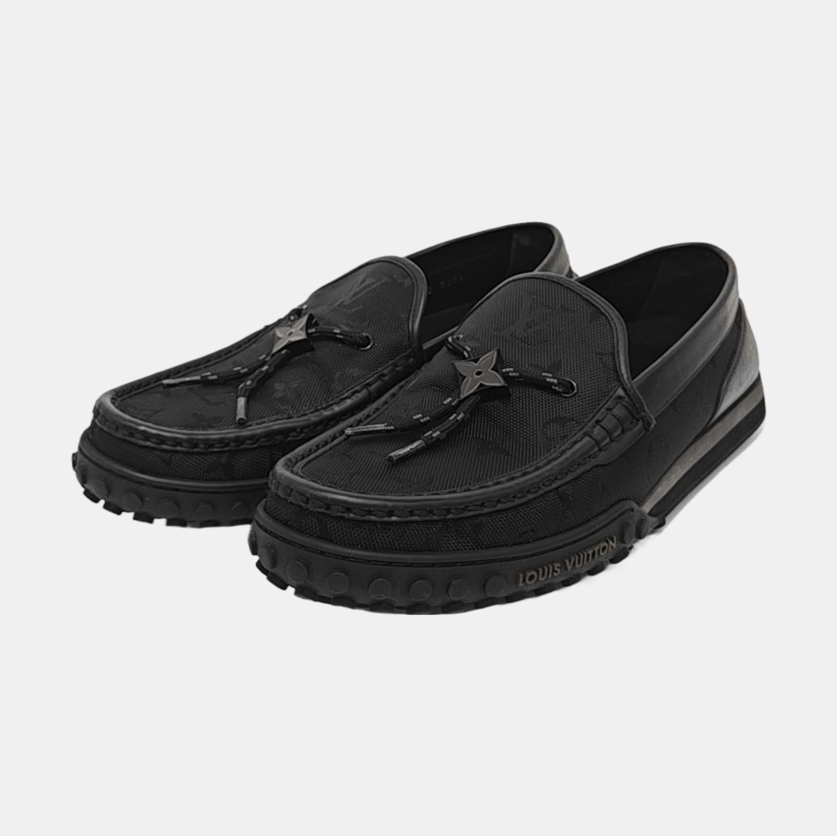 Louis Vuitton Louis Vuitton Monogram Fabric Slip Ons US 8 Size US 8 / EU 41 - 2 Thumbnail