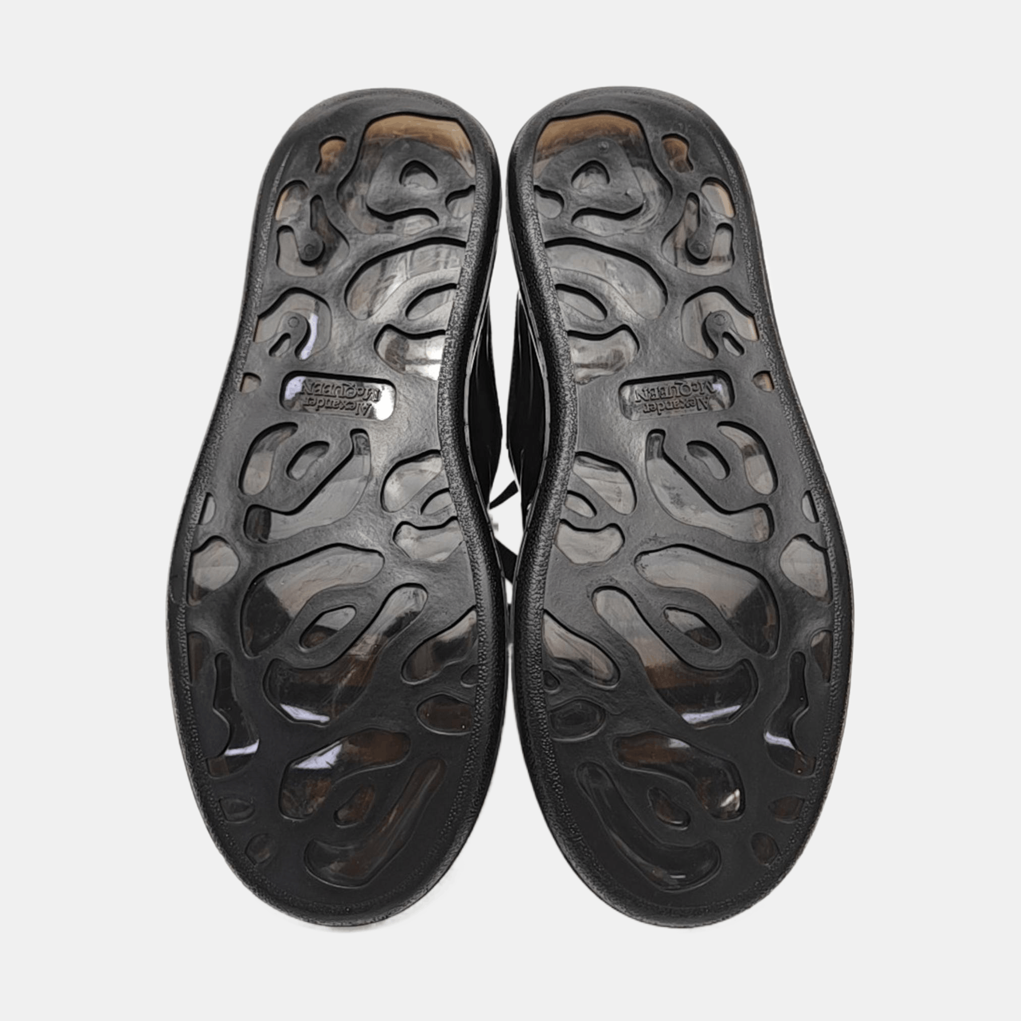 Alexander McQueen Alexander McQueen Glossy Leather Low-Top Sneakers 41 Size US 8 / EU 41 - 5 Thumbnail