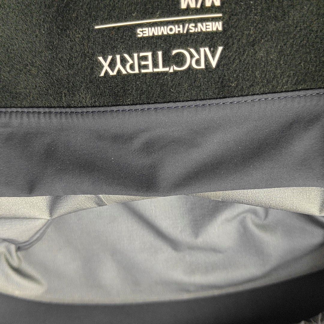 Arc'teryx Arc'teryx Beta AR Hooded Shell Jacket Size M Size US M / EU 48-50 / 2 - 7 Thumbnail