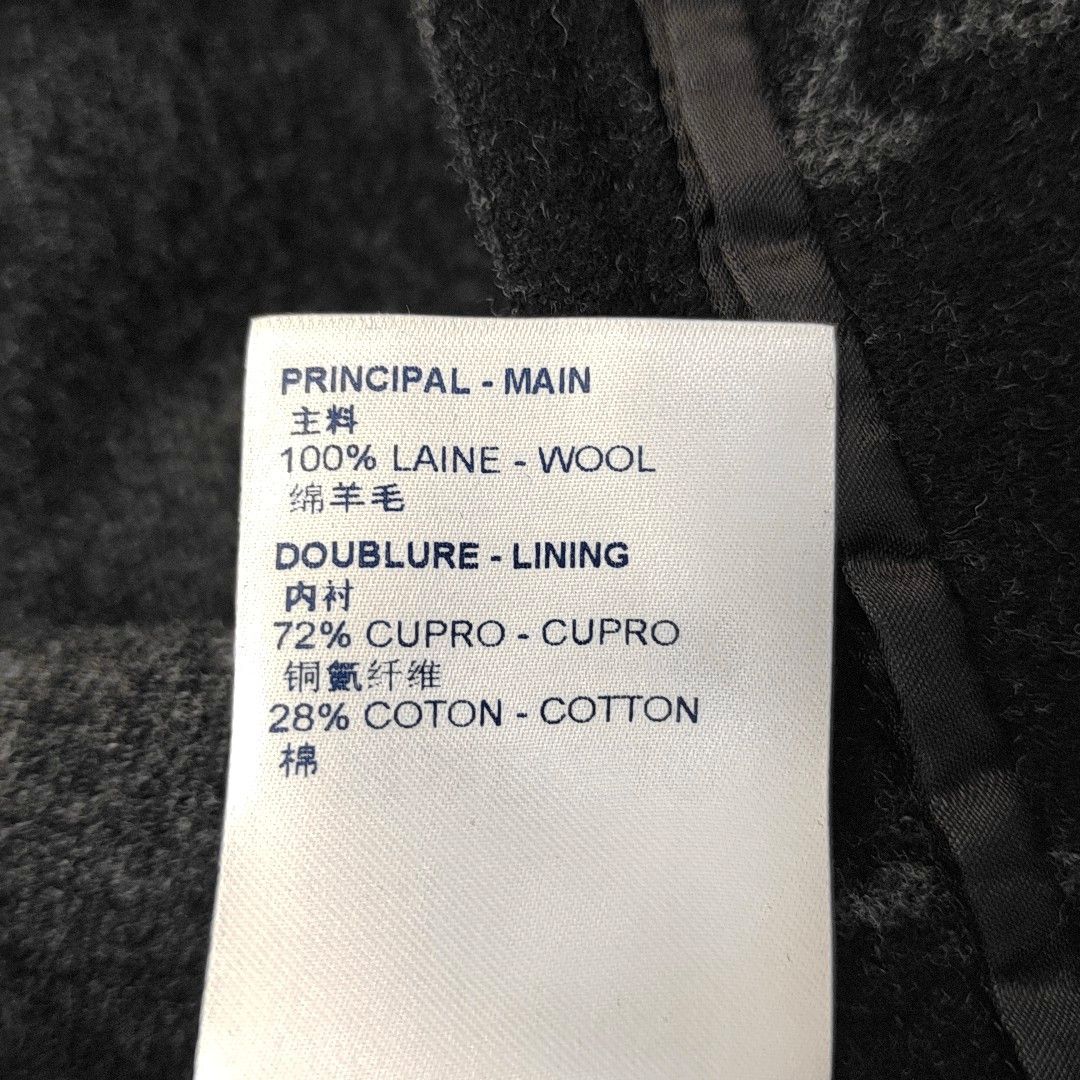 Louis Vuitton Louis Vuitton Gray Wool Long Coat Size 52 Size US L / EU 52-54 / 3 - 3 Thumbnail