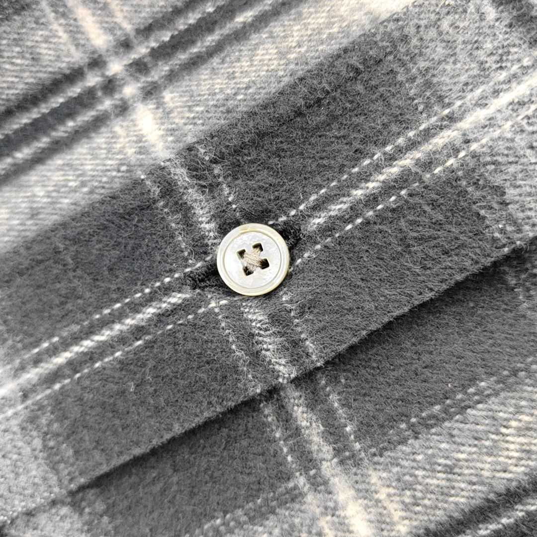 Louis Vuitton Louis Vuitton Plaid Check Long Sleeve Shirt S Size US S / EU 44-46 / 1 - 4 Thumbnail