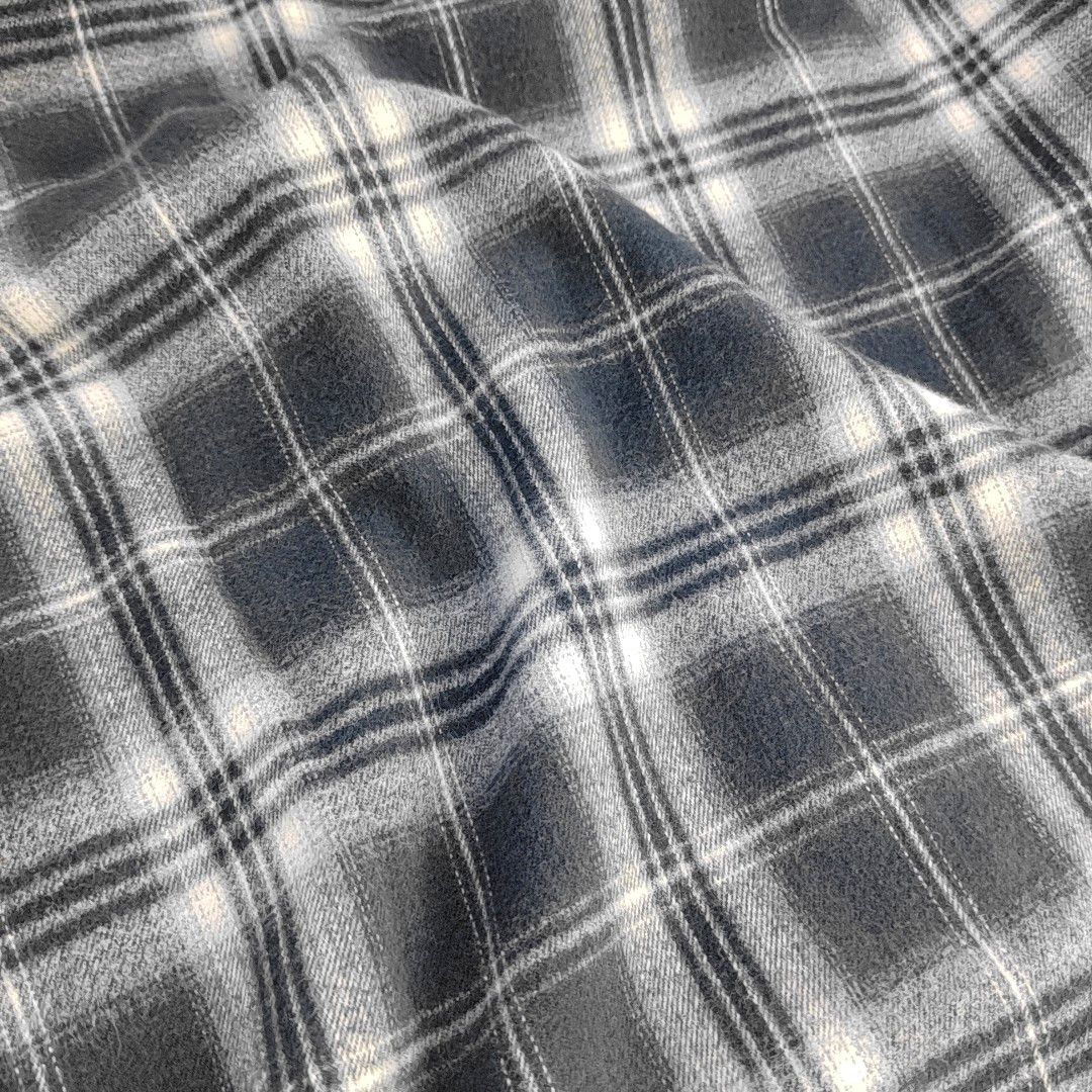 Louis Vuitton Louis Vuitton Plaid Check Long Sleeve Shirt S Size US S / EU 44-46 / 1 - 10 Thumbnail