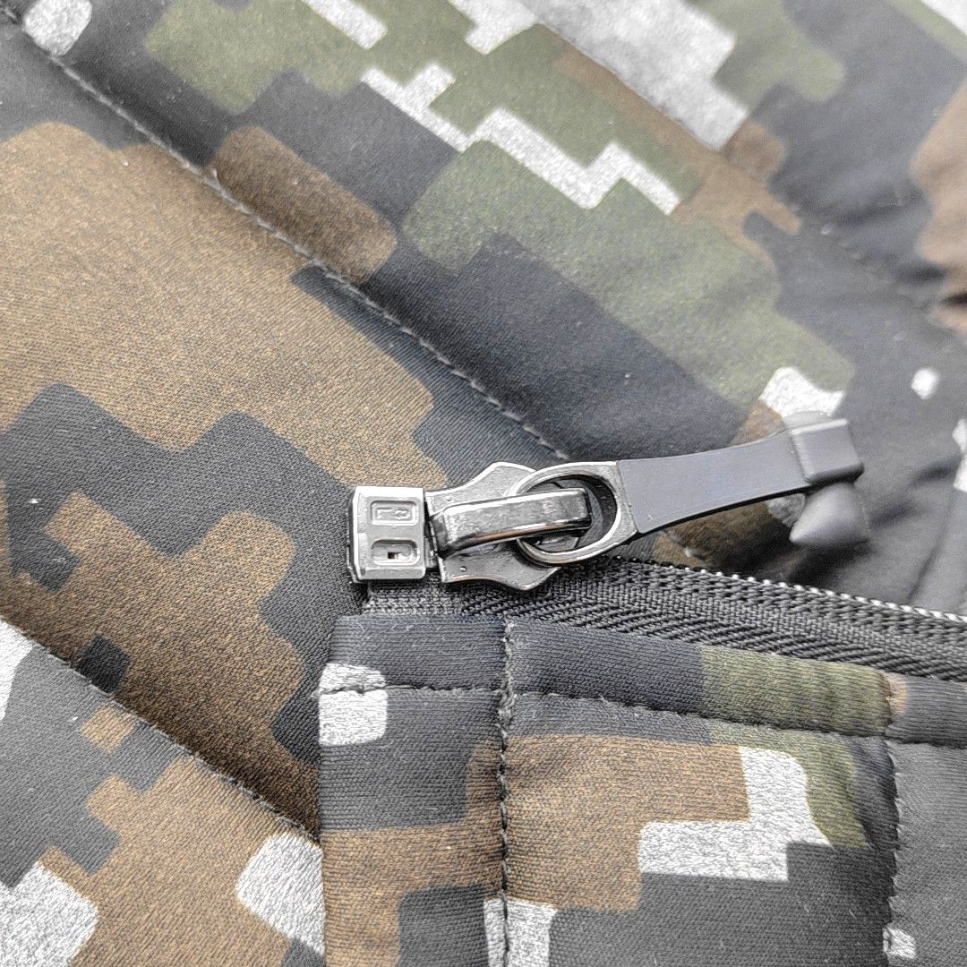 Moose Knuckles Moose Knuckles Digital Camo Down Jacket S Size US S / EU 44-46 / 1 - 4 Thumbnail