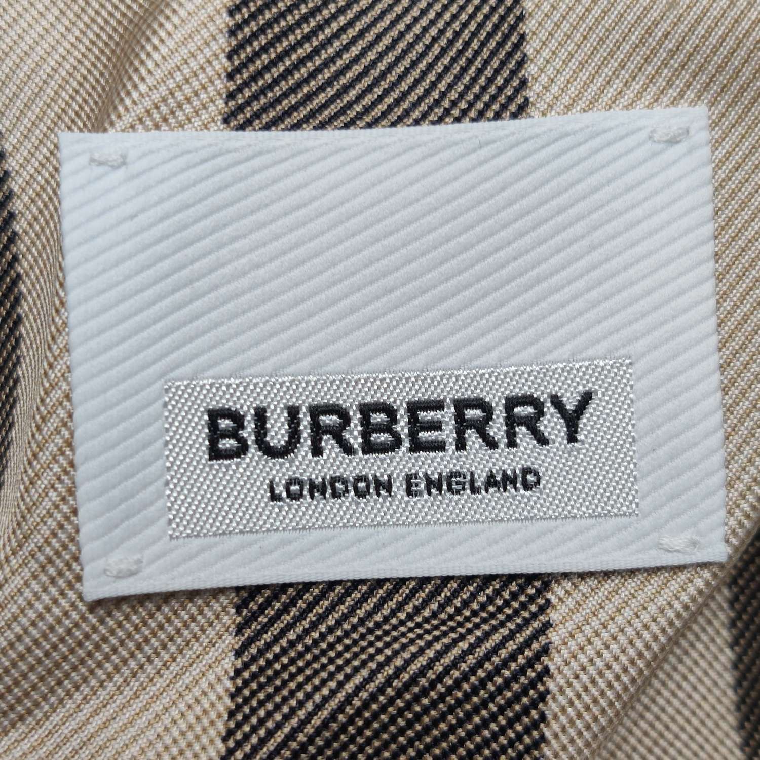 Burberry Burberry Women 2 Button Ups Size XS / US 0-2 / IT 36-38 - 6 Thumbnail