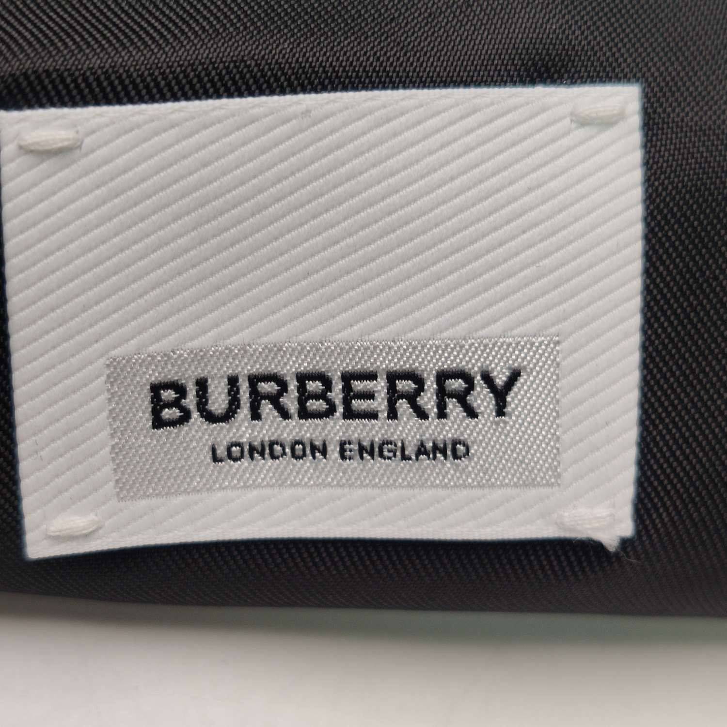 Burberry Burberry Women 26 Shorts Size 26" / US 2 / IT 38 - 6 Thumbnail