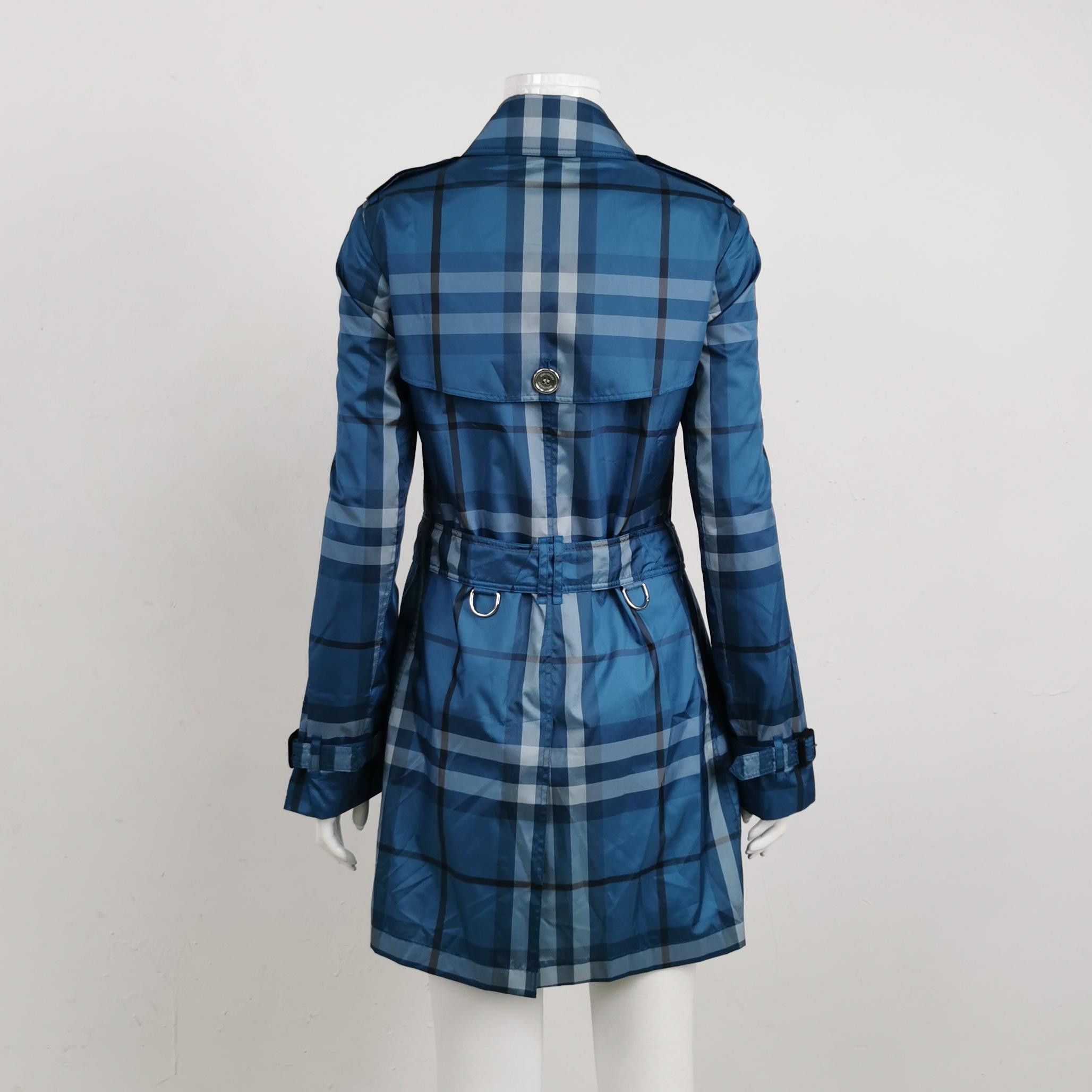 Burberry Burberry Women s Coats Size S / US 4 / IT 40 - 2 Thumbnail