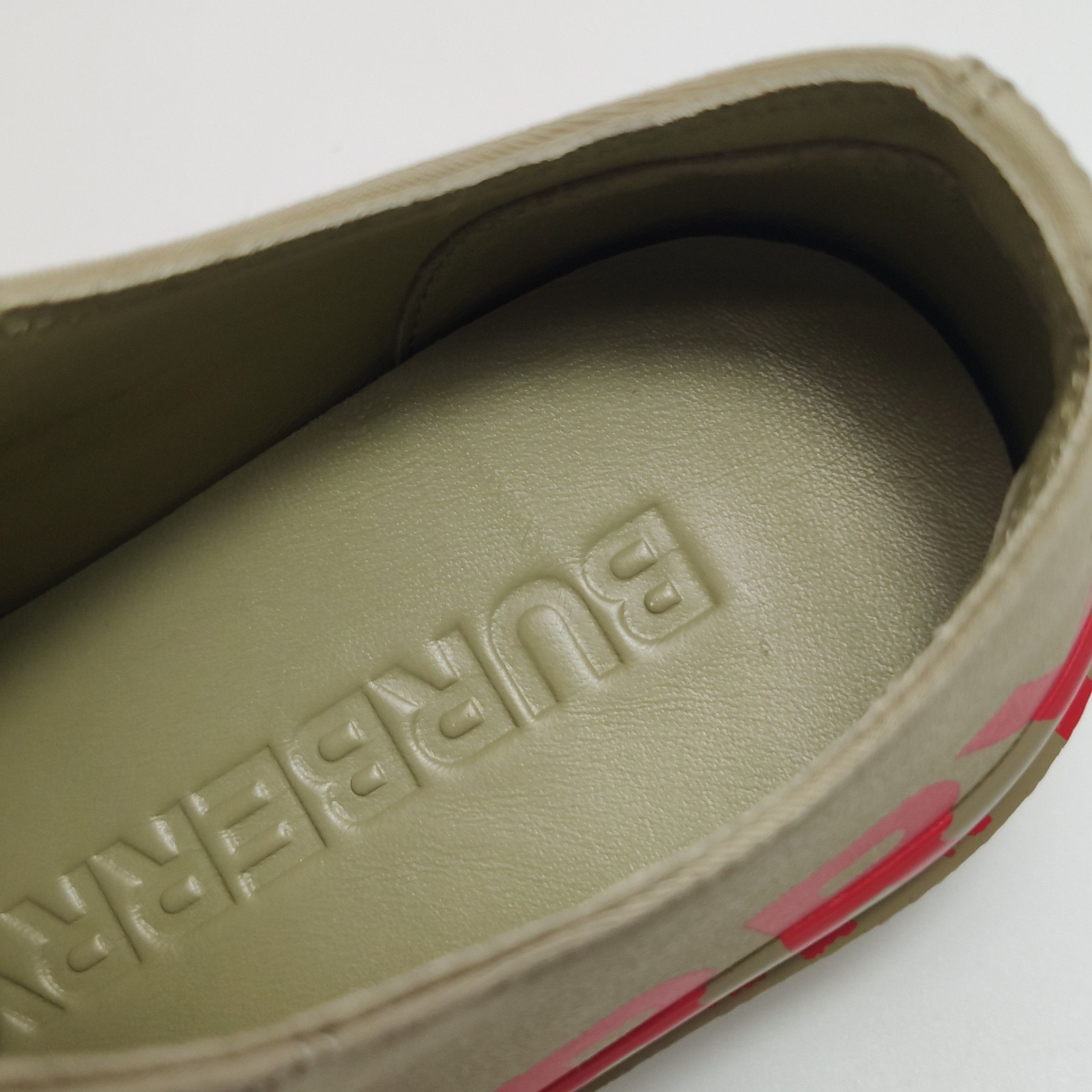 Burberry Burberry Women 5 Lowtop Sneakers Size US 5 / IT 35 - 10 Thumbnail
