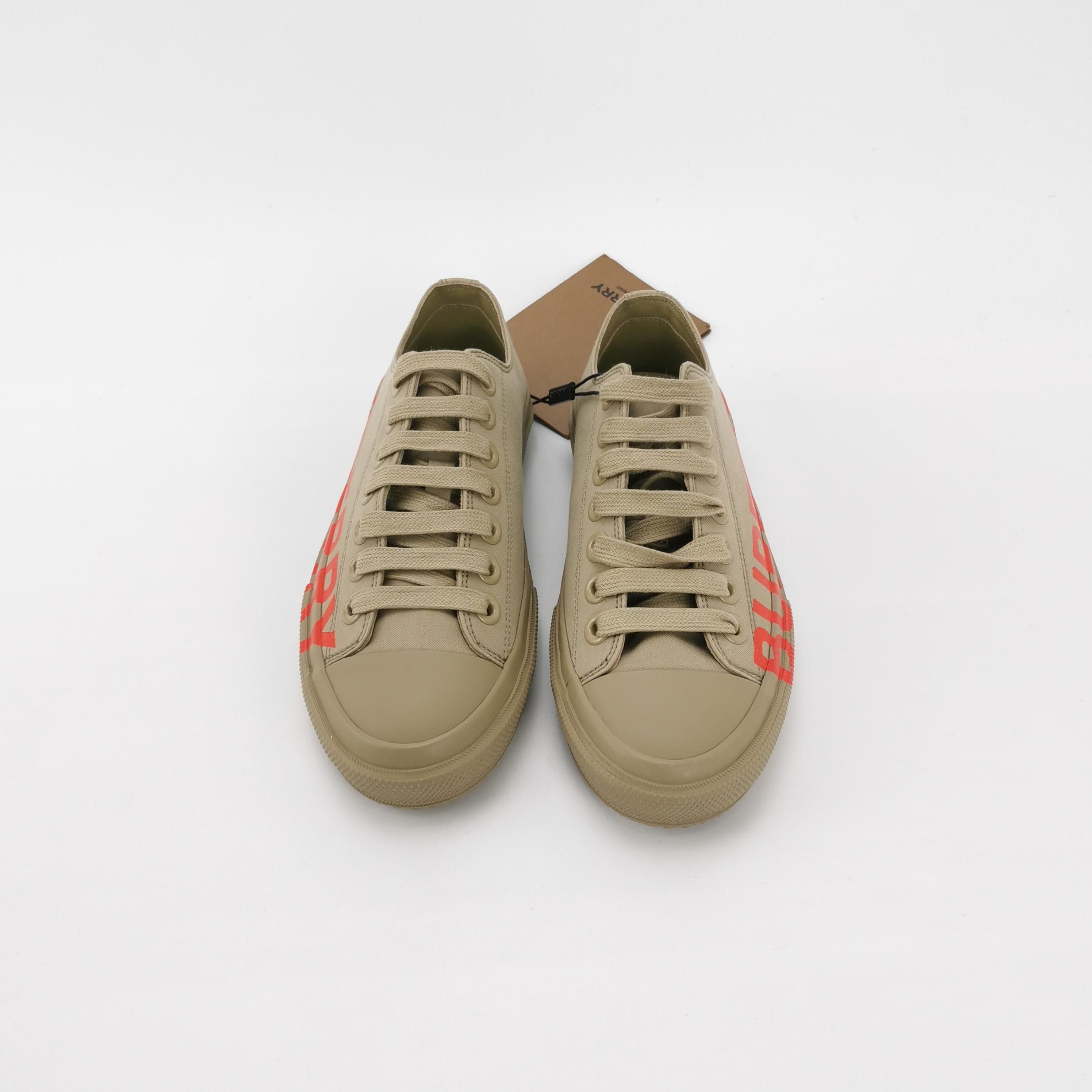 Burberry Burberry Women 5 Lowtop Sneakers Size US 5 / IT 35 - 3 Thumbnail