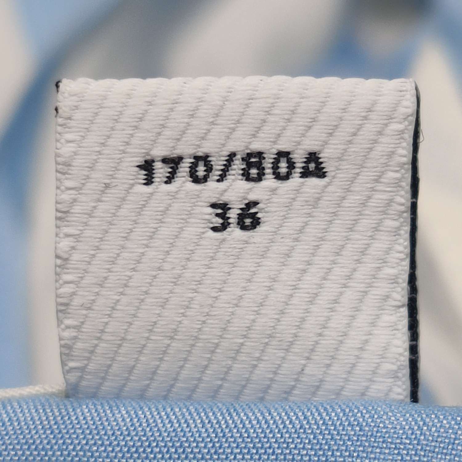 Burberry Burberry Women s Button Ups Size S / US 4 / IT 40 - 9 Thumbnail