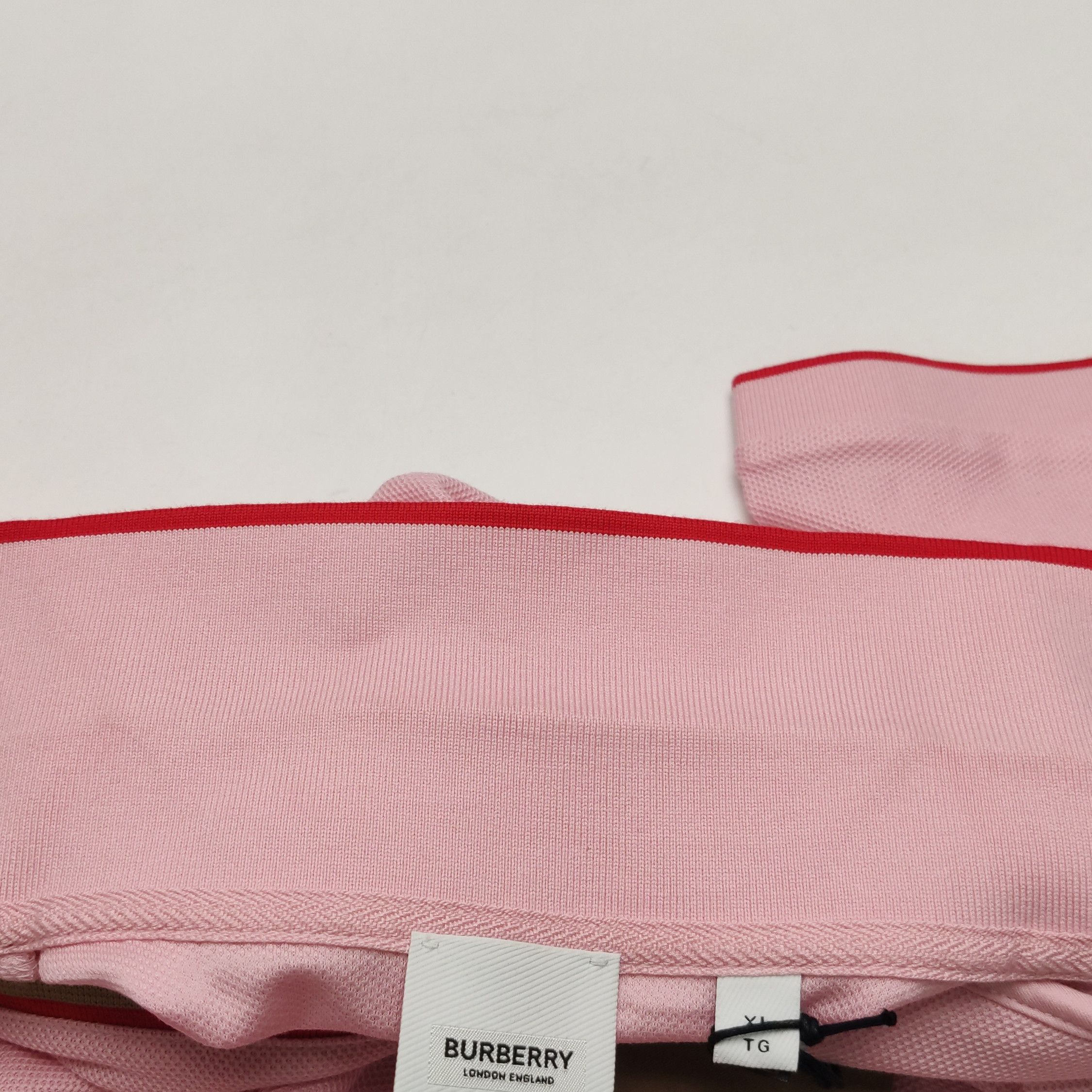 Burberry Burberry Women xl Short Sleeve Shirts Size XL / US 12-14 / IT 48-50 - 8 Thumbnail