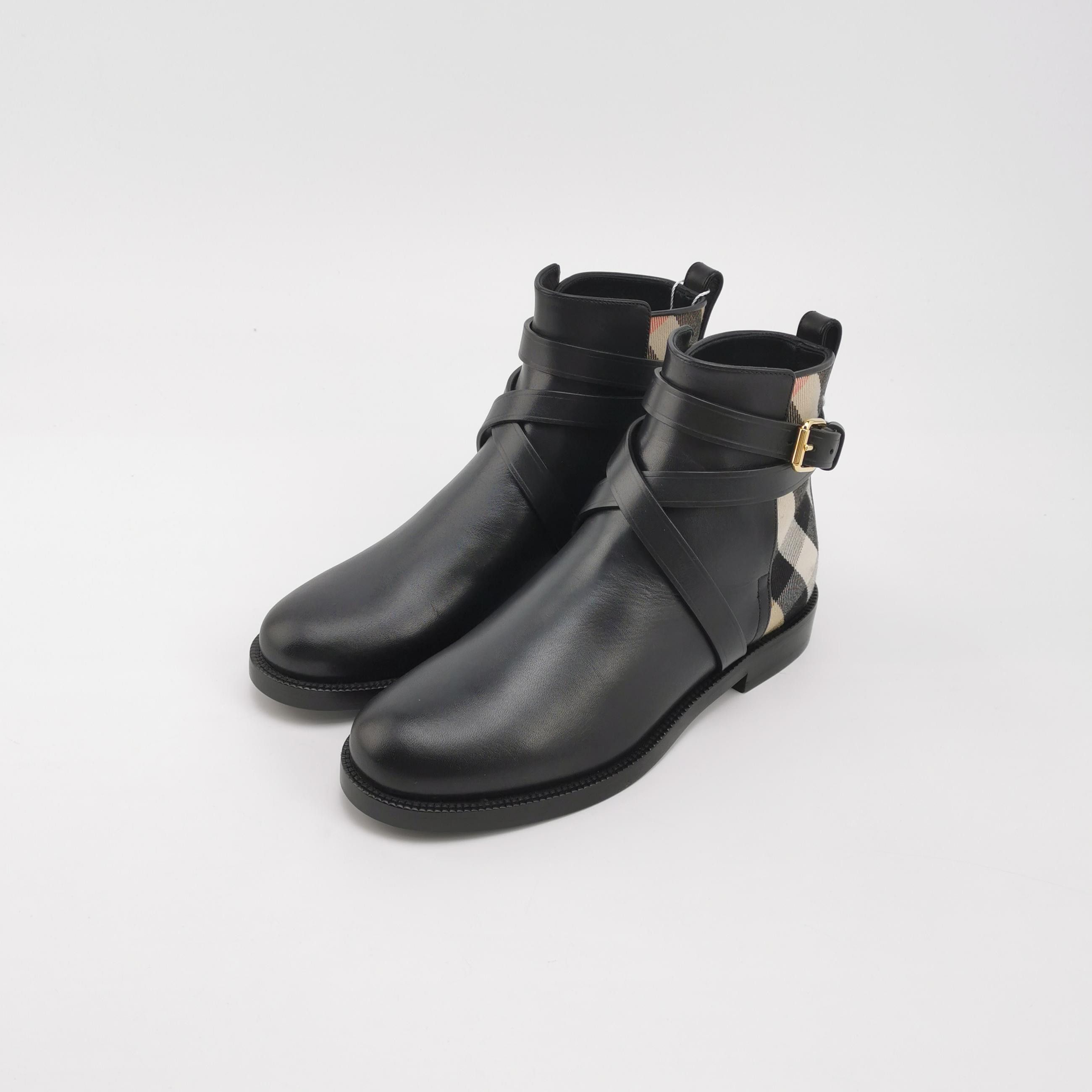 Burberry Burberry Women 5 Boots Size US 5 / IT 35 - 2 Thumbnail
