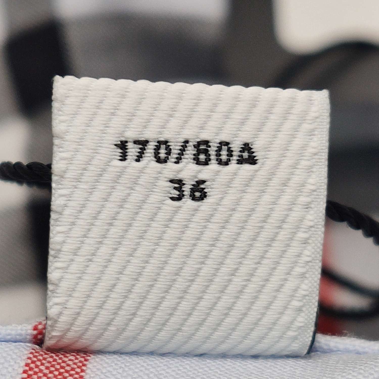 Burberry Burberry Women s Button Ups Size S / US 4 / IT 40 - 8 Thumbnail
