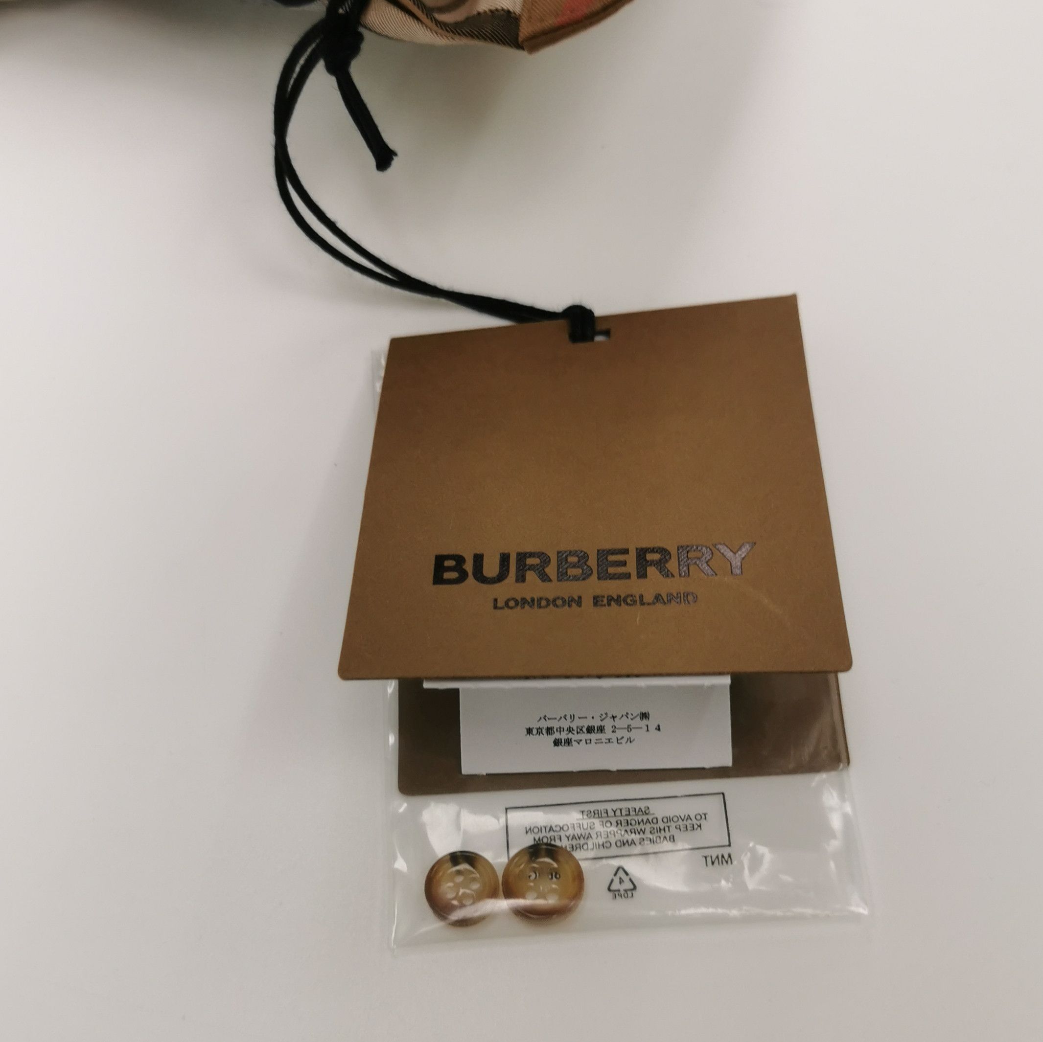 Burberry Burberry Women s Button Ups Size S / US 4 / IT 40 - 3 Thumbnail
